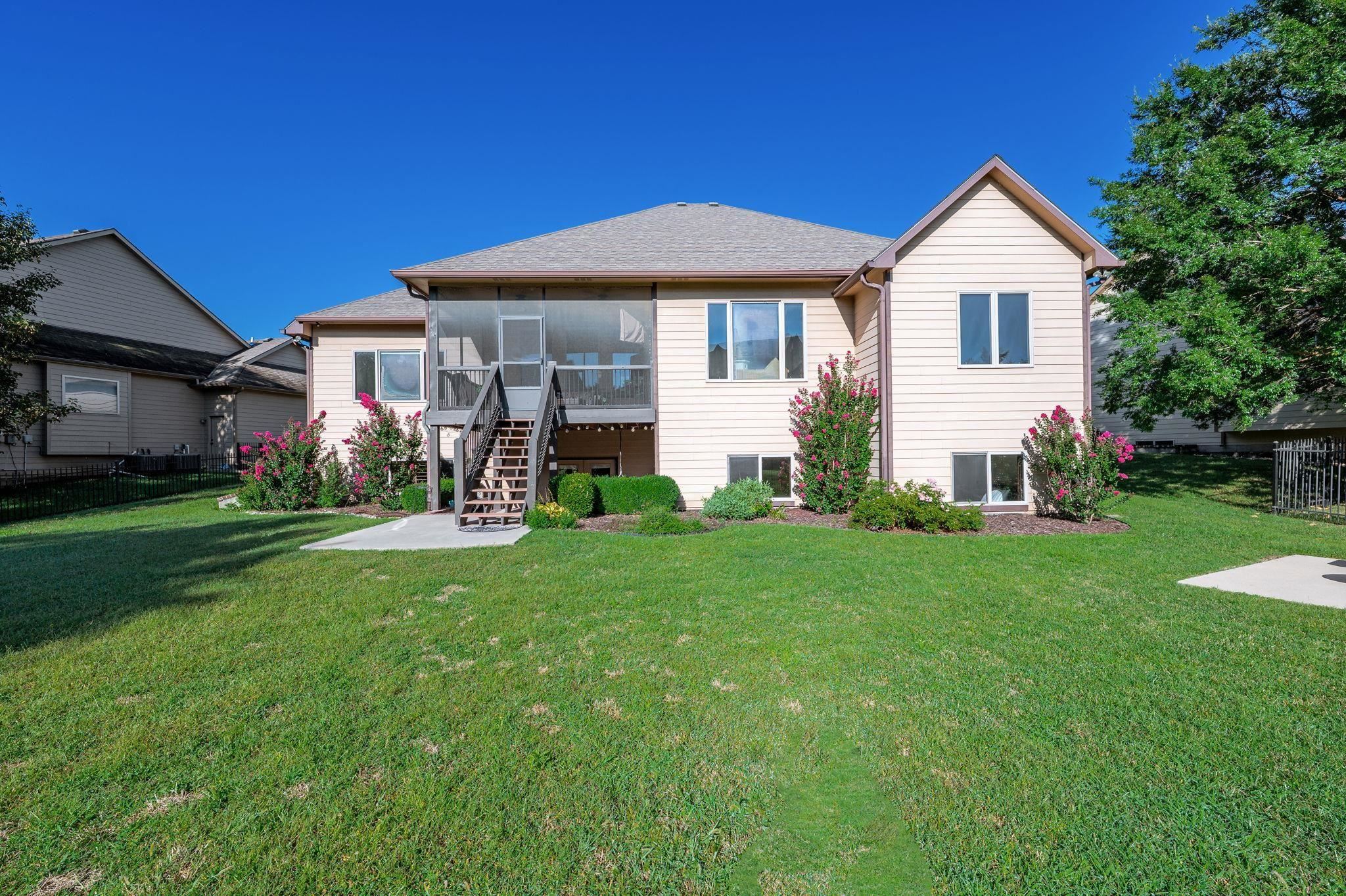1427 E Timber Falls Court Andover KS 67002