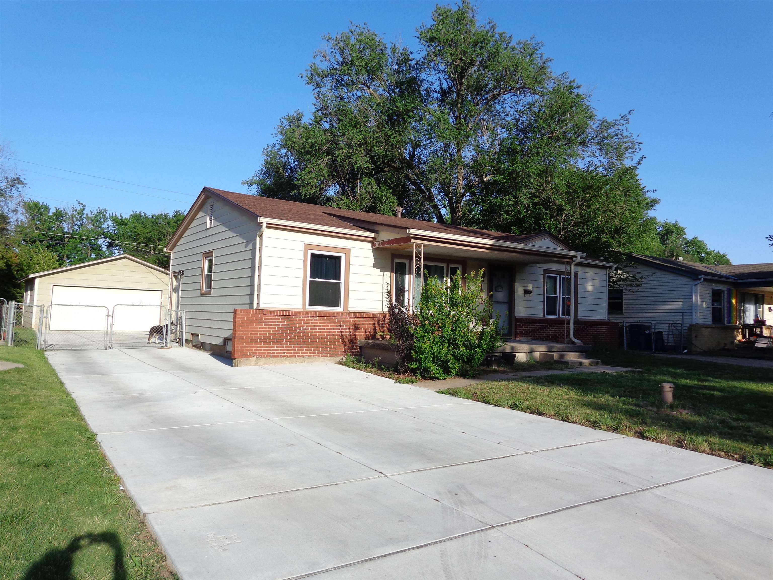 3122 S Everett Wichita KS 67217