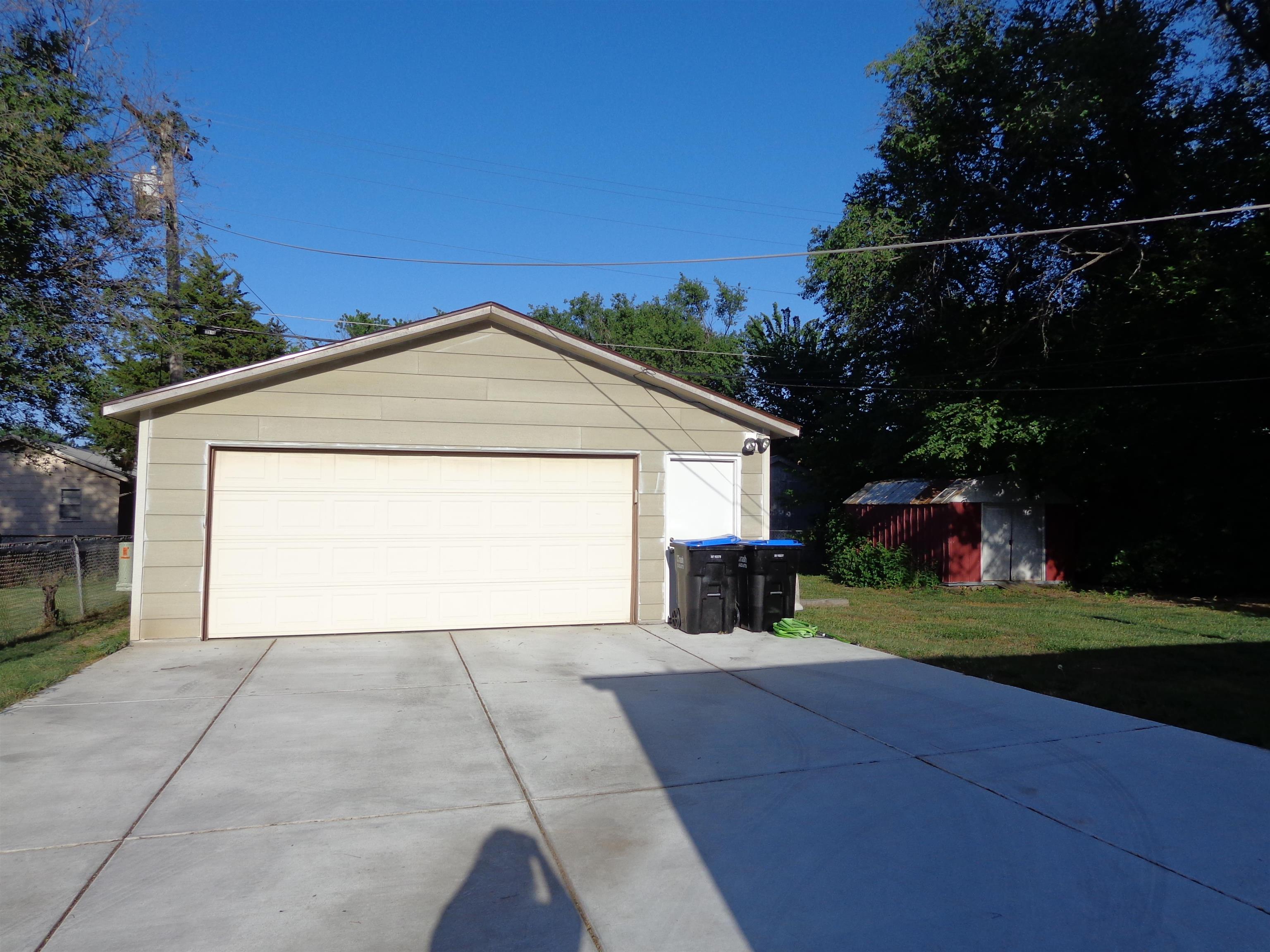 3122 S Everett Wichita KS 67217