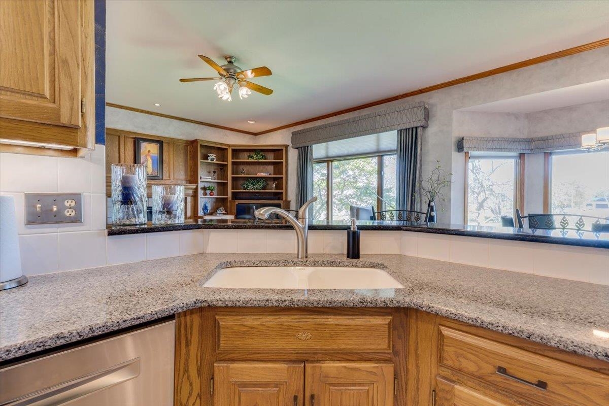 2516 N Meadow Grove Circle Wichita KS 67205