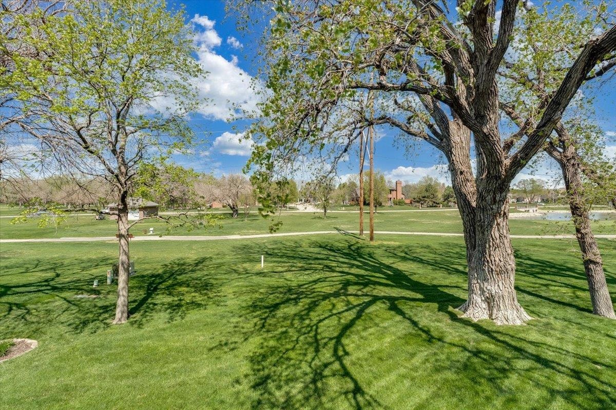 2516 N Meadow Grove Circle Wichita KS 67205