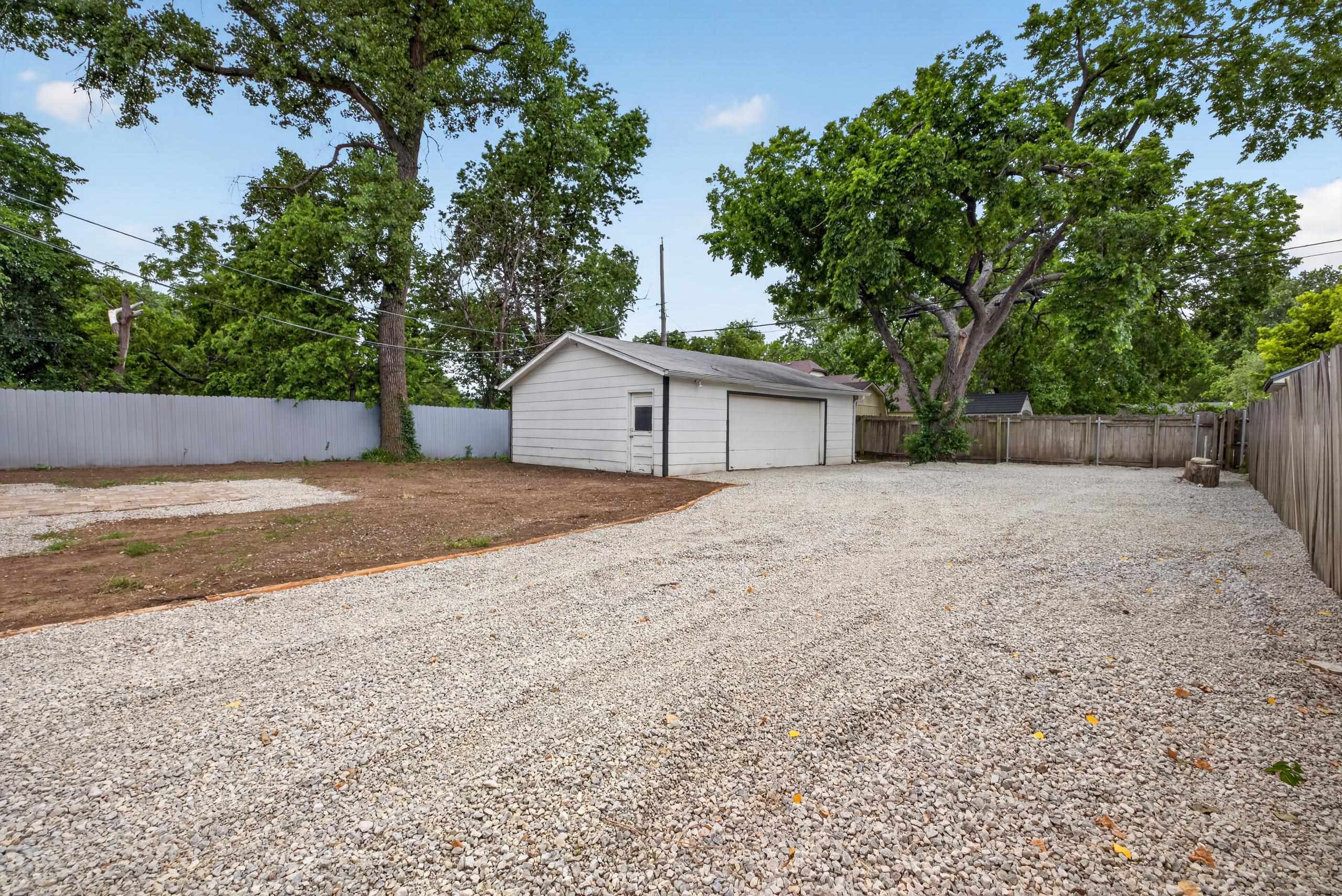 1843 N St Paul Avenue Wichita KS 67203