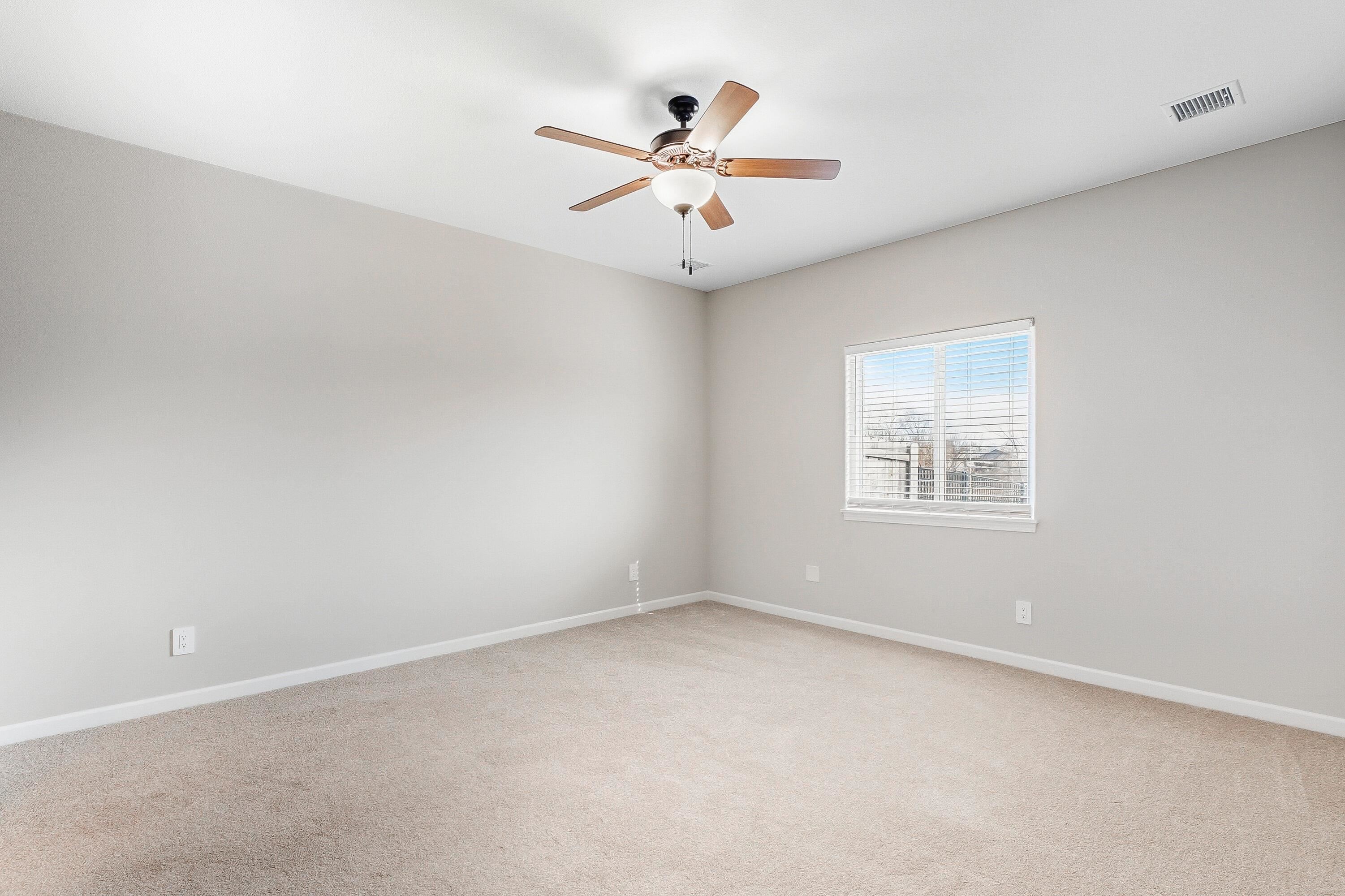 948 N Cloverleaf Street Goddard KS 67052