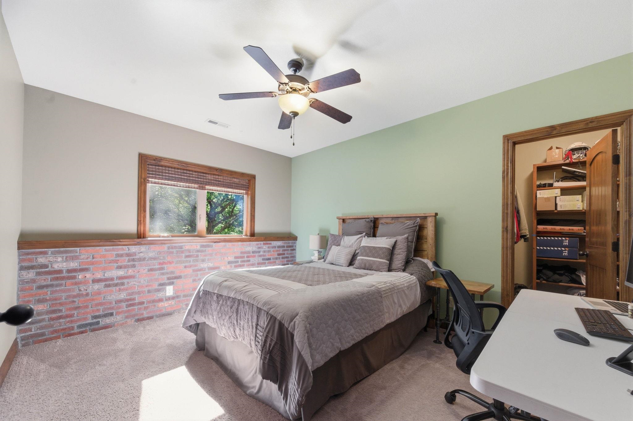 214 N City View Circle Wichita KS 67235
