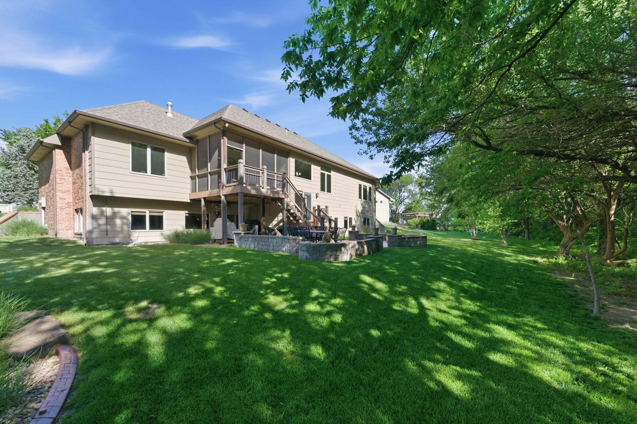 214 N City View Circle Wichita KS 67235