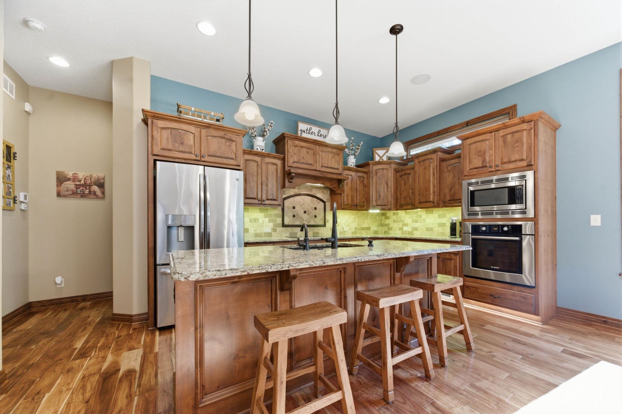 214 N City View Circle Wichita KS 67235