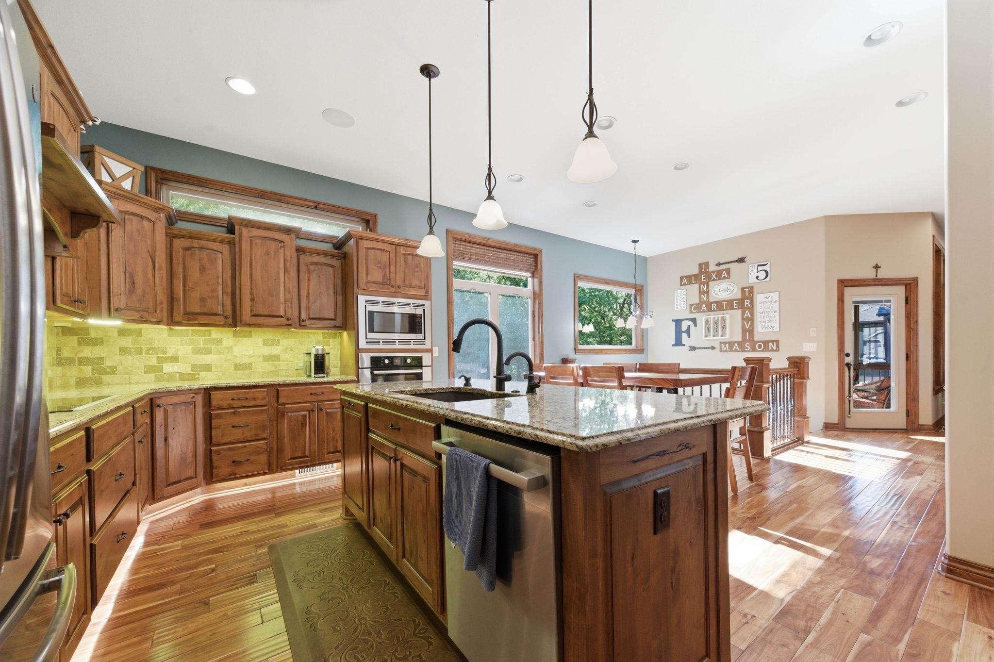 214 N City View Circle Wichita KS 67235