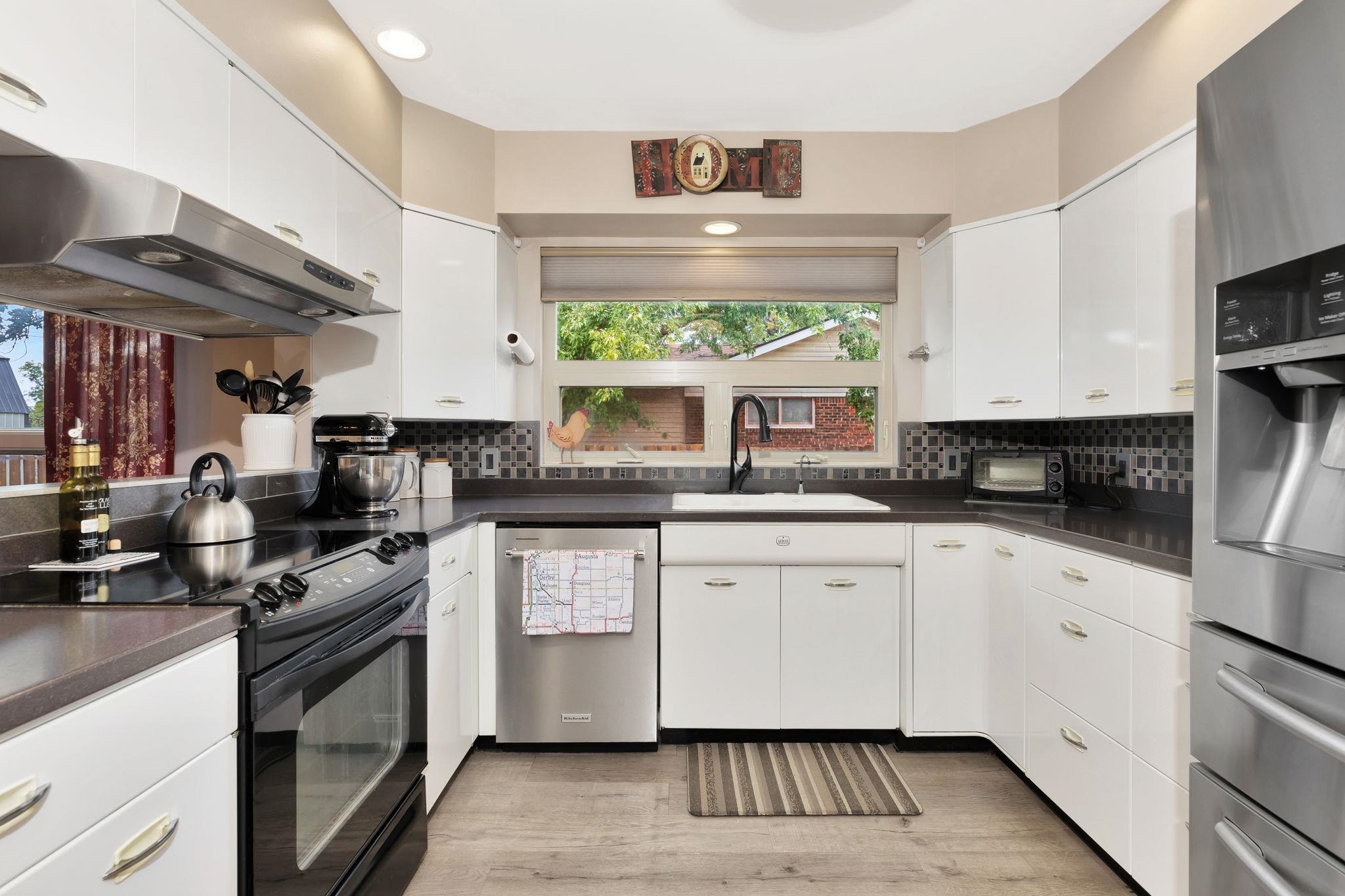 1707 Sunset Drive Augusta KS 67010