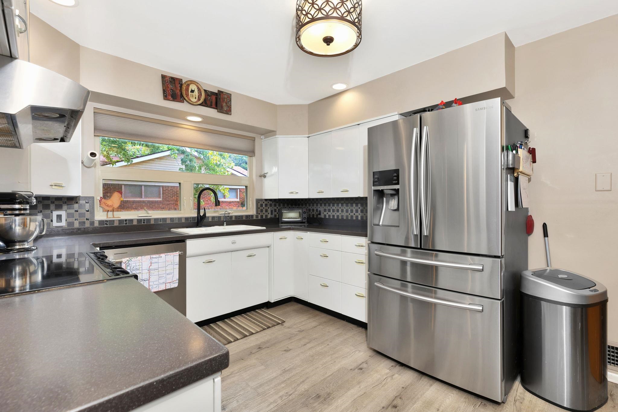 1707 Sunset Drive Augusta KS 67010