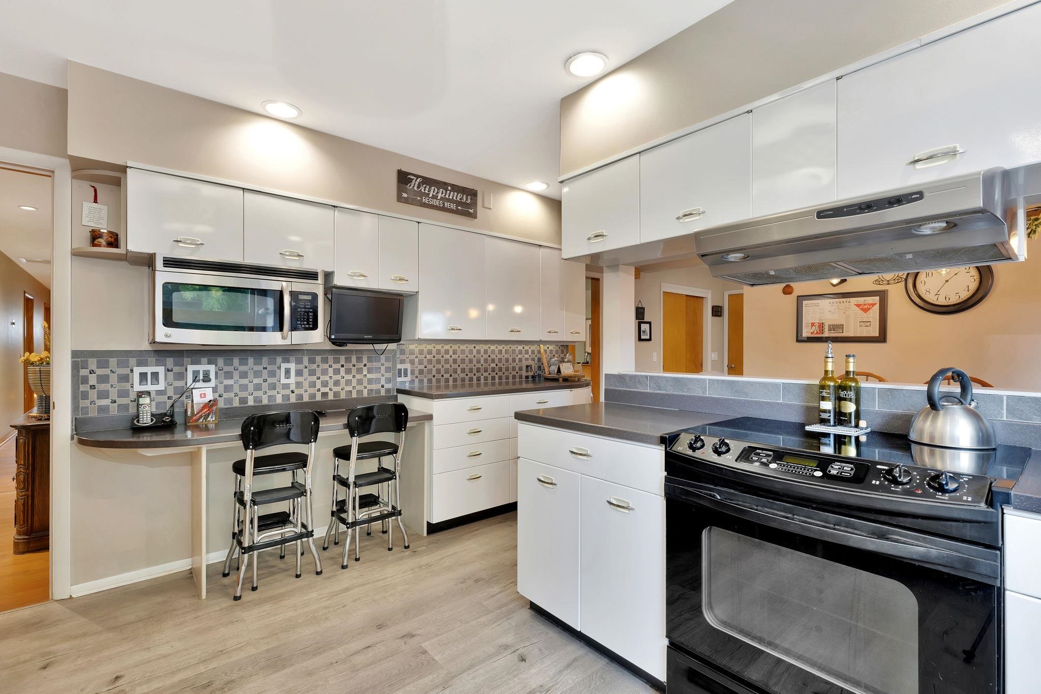 1707 Sunset Drive Augusta KS 67010