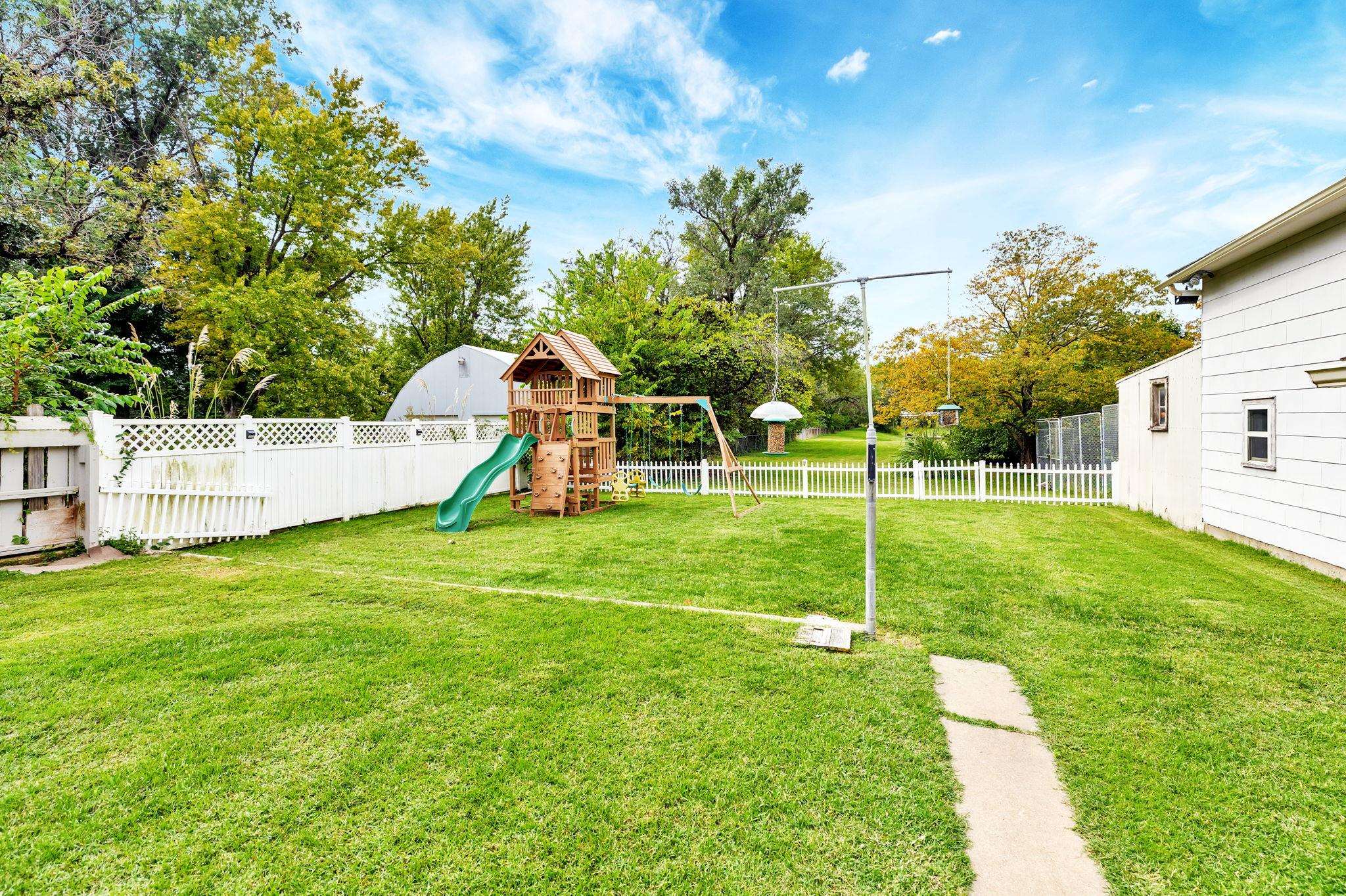 1707 Sunset Drive Augusta KS 67010