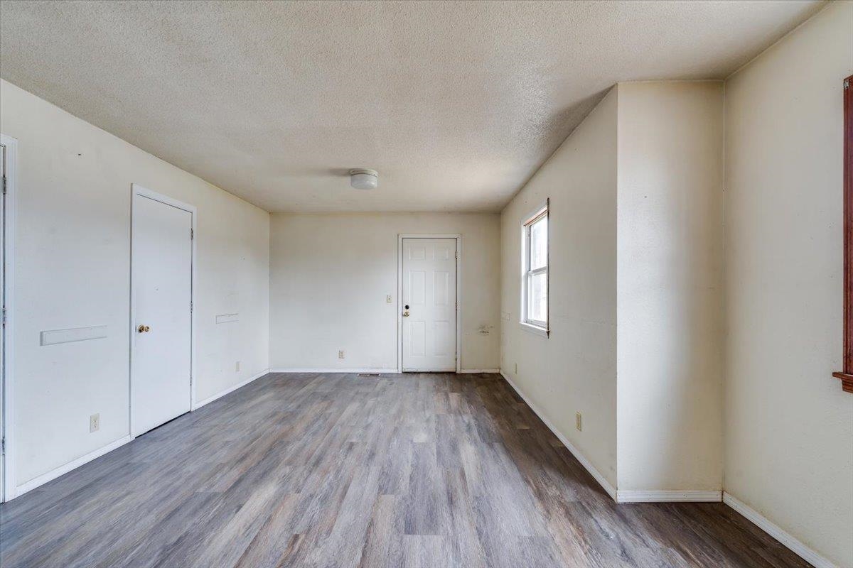 1521 E Catalina Street Wichita KS 67216