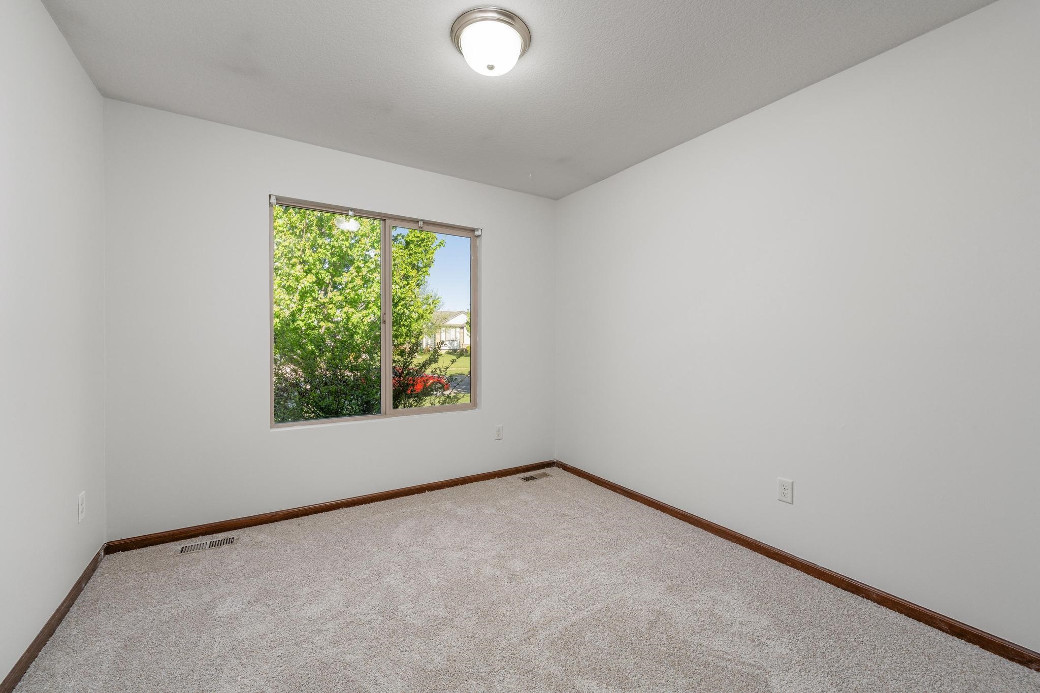 5042 N Marblefalls Wichita KS 67219