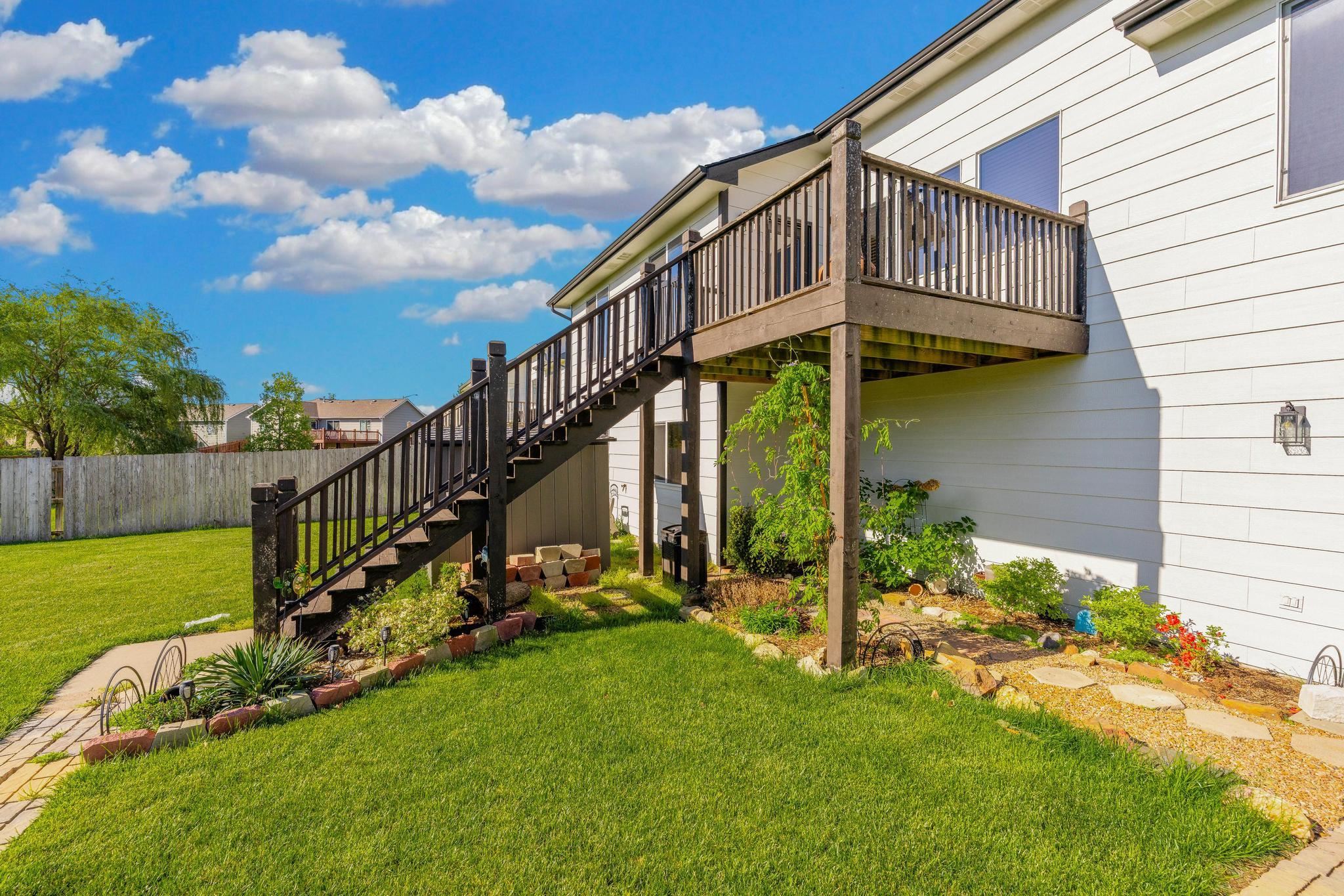 5042 N Marblefalls Wichita KS 67219