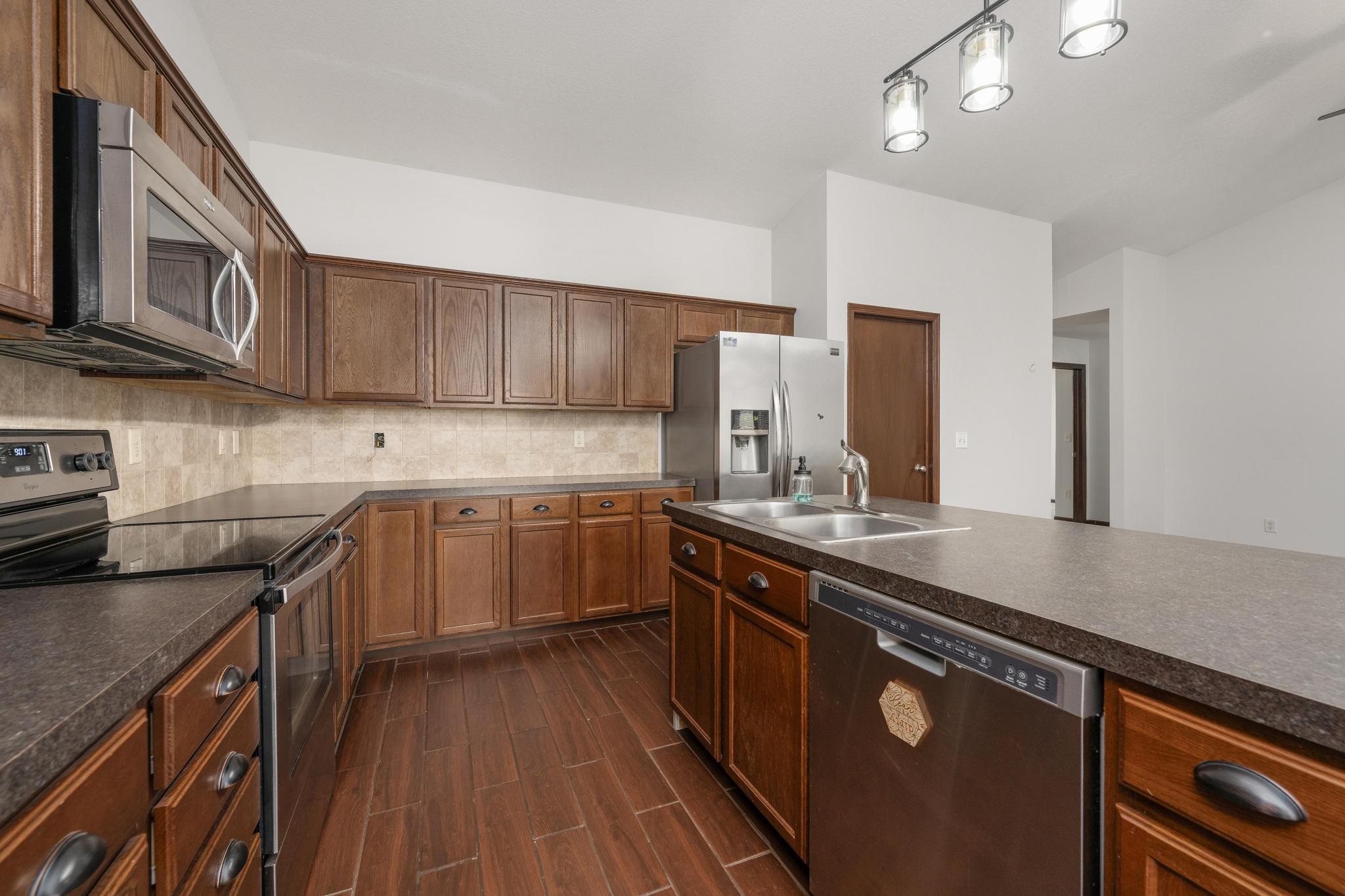 5042 N Marblefalls Wichita KS 67219