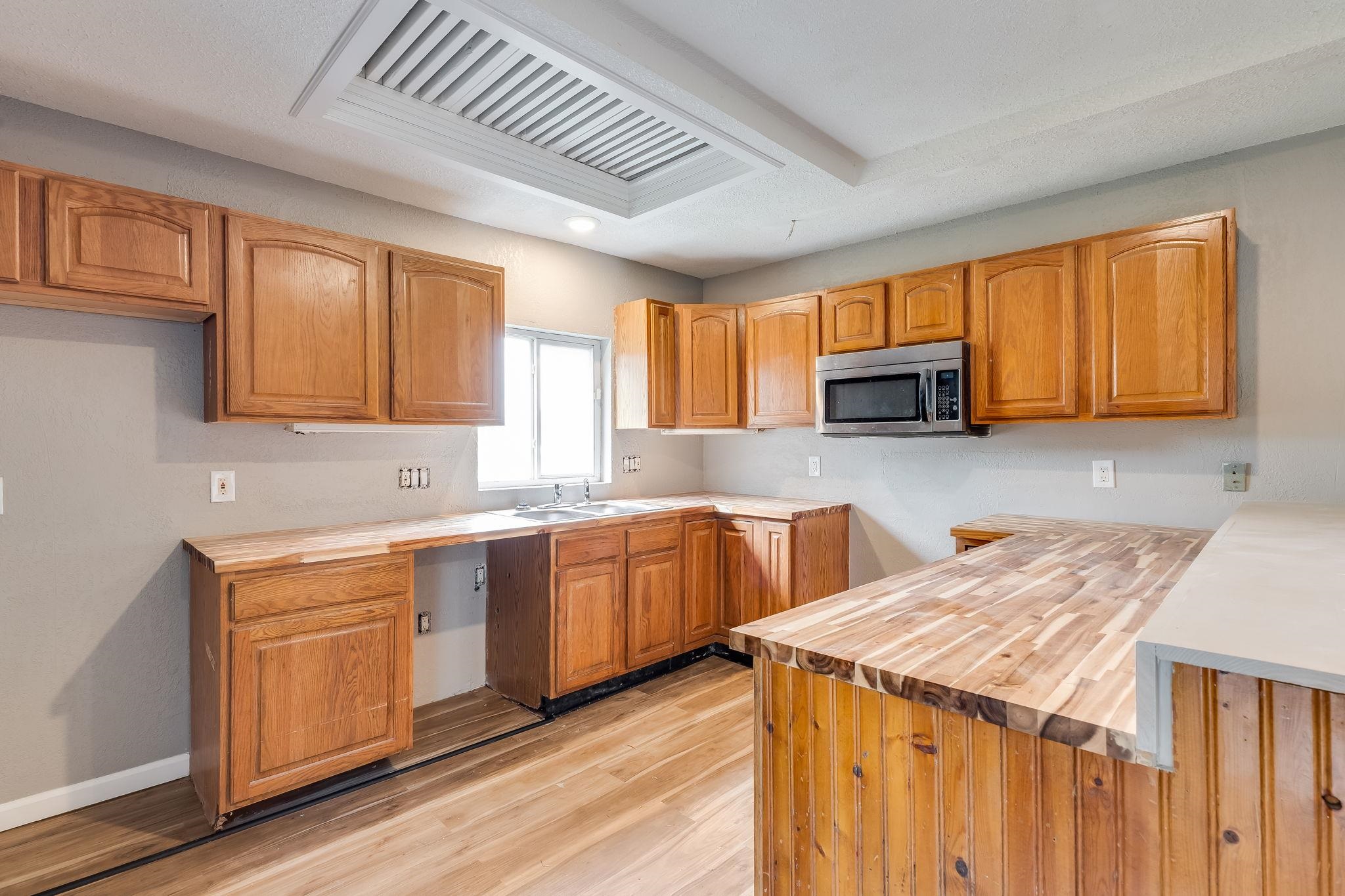 203 W Bridge Street Mulvane KS 67110