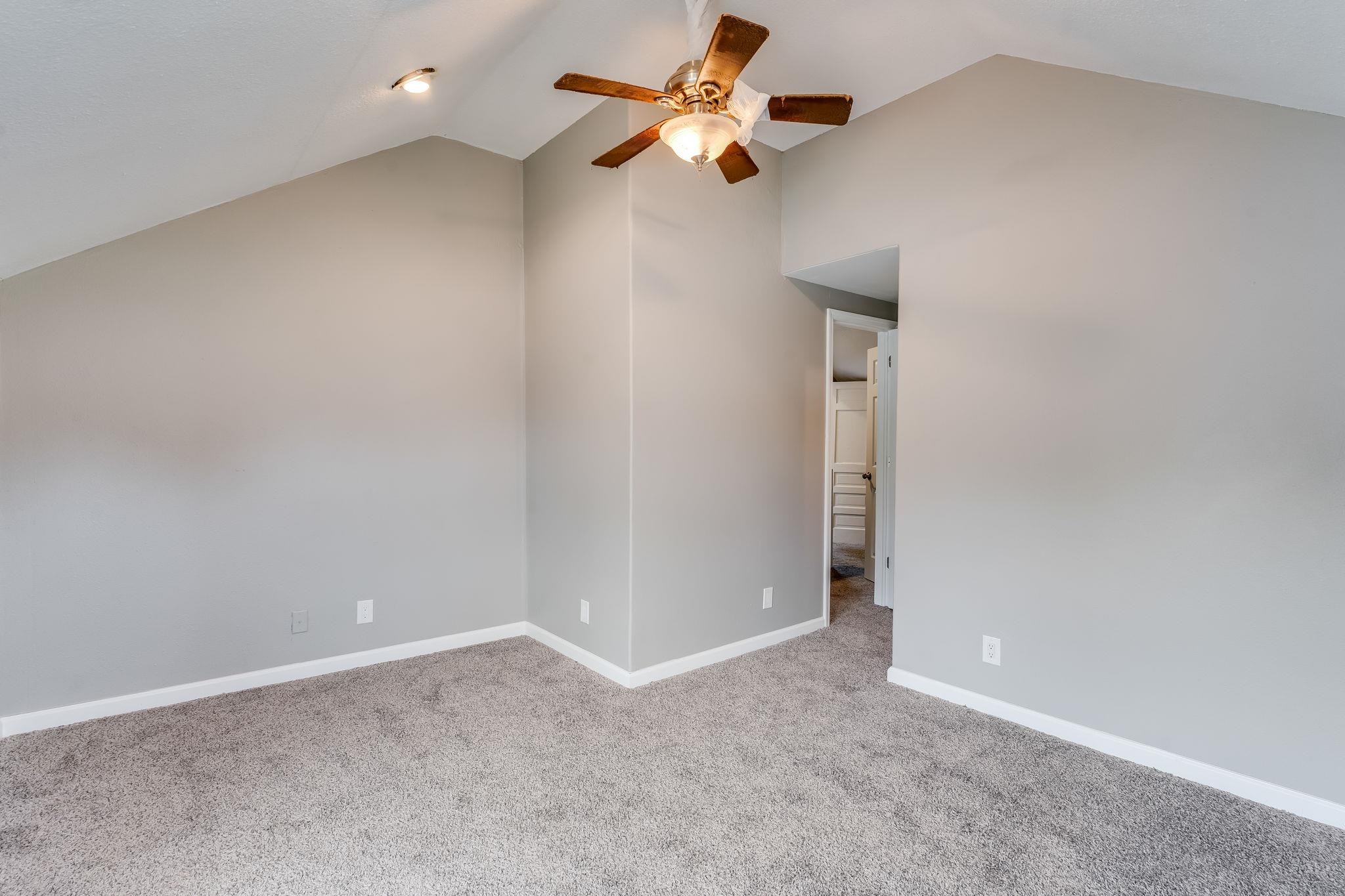 203 W Bridge Street Mulvane KS 67110