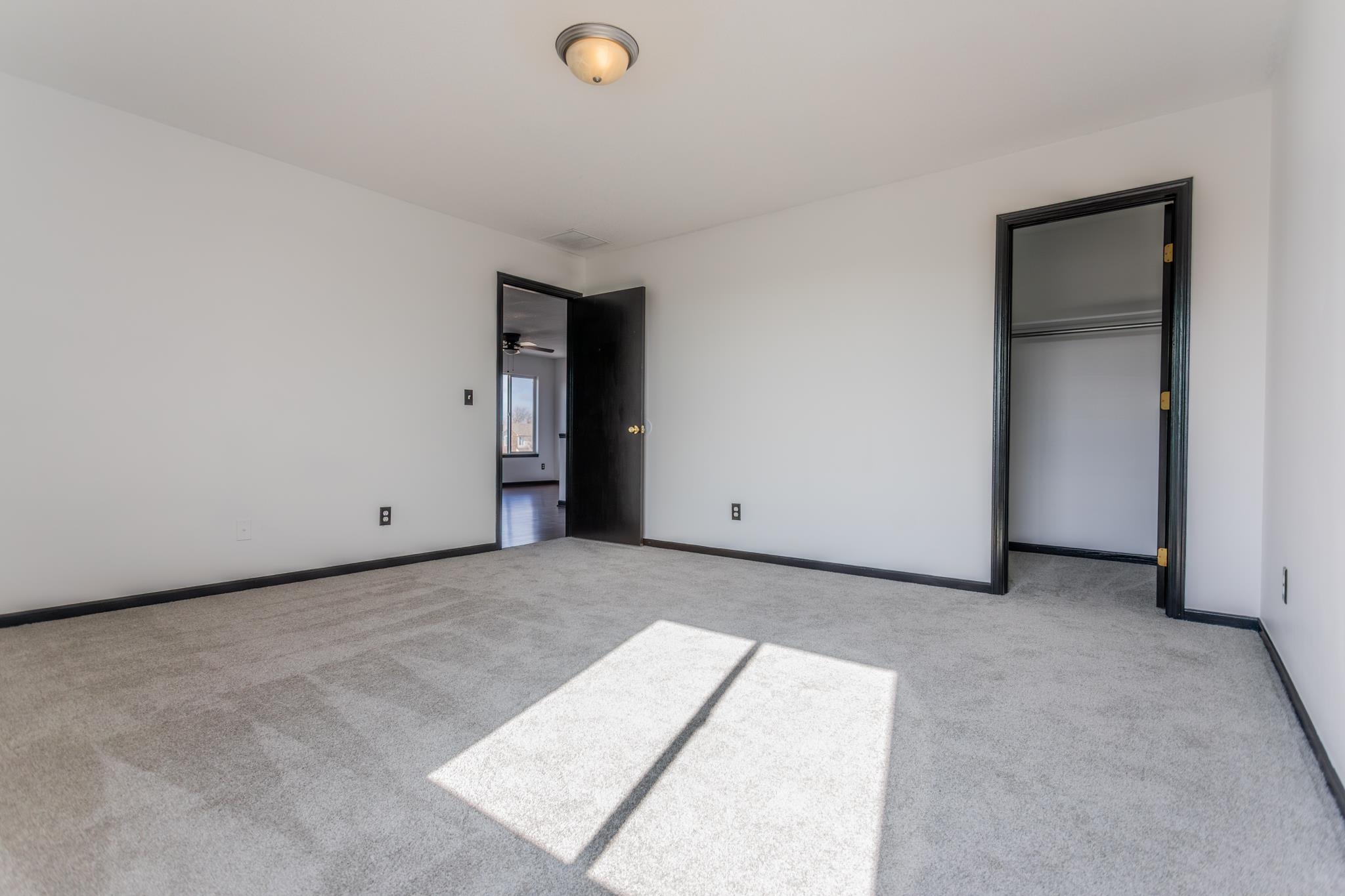 2301 S Stoneybrook Street Wichita KS 67207
