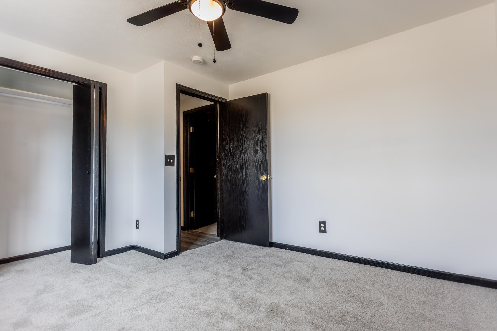 2301 S Stoneybrook Street Wichita KS 67207