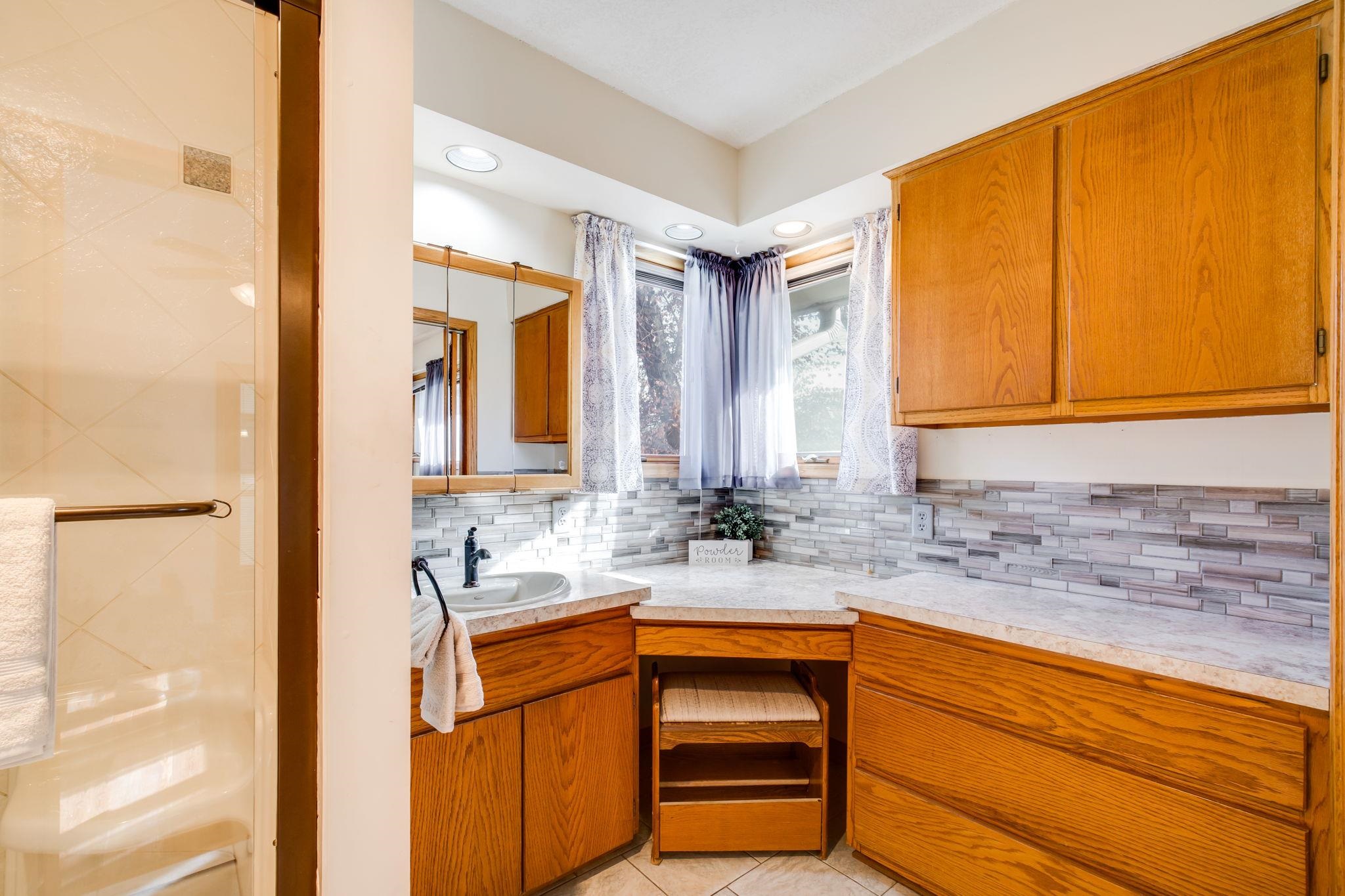 1413 E Cresthill Road Derby KS 67037-2172