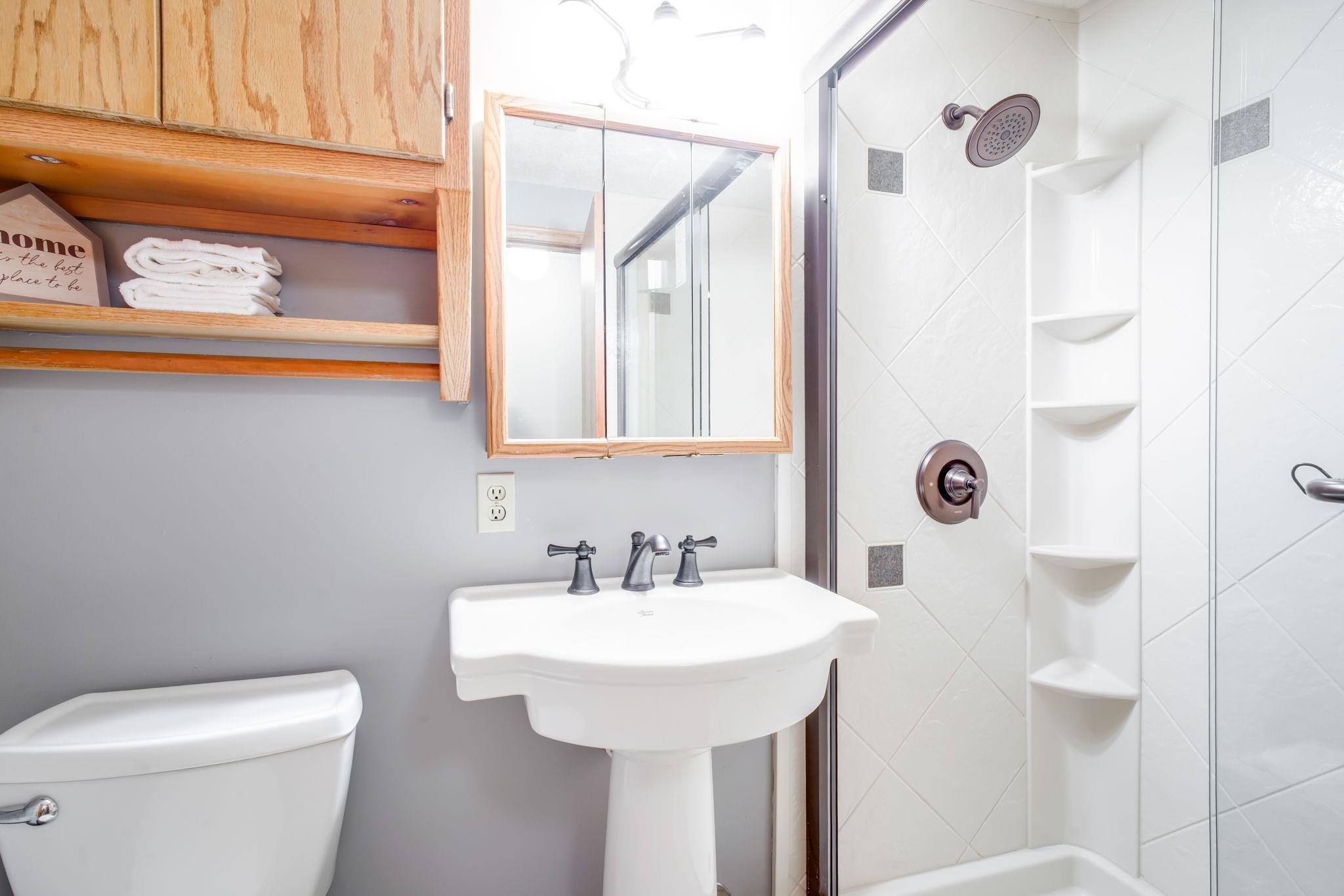 1413 E Cresthill Road Derby KS 67037-2172