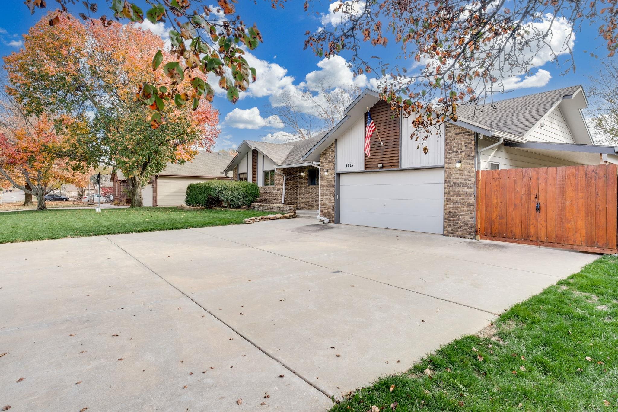 1413 E Cresthill Road Derby KS 67037-2172