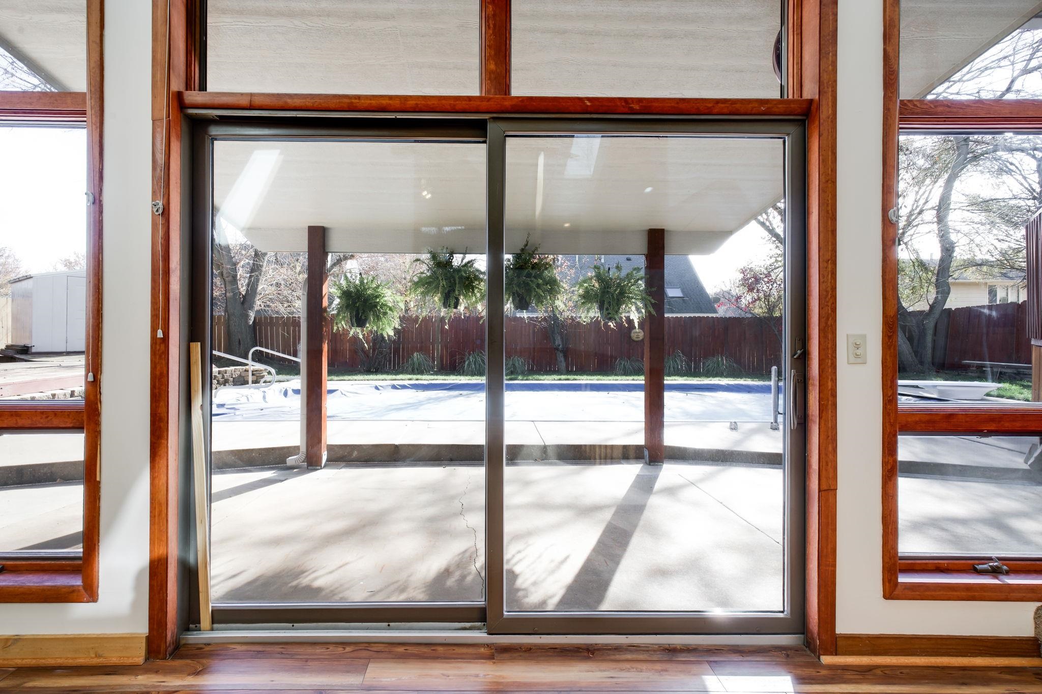 1413 E Cresthill Road Derby KS 67037-2172