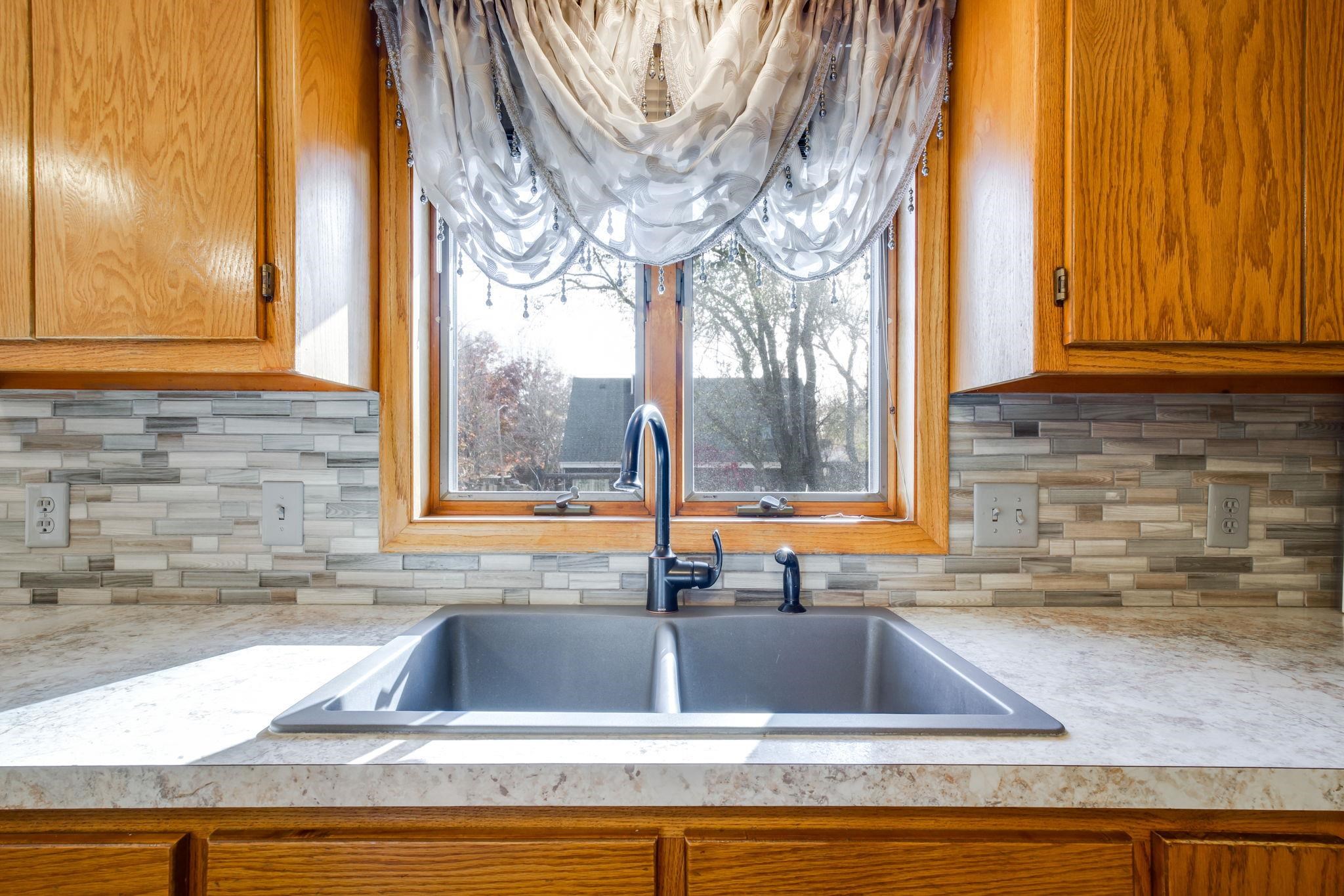 1413 E Cresthill Road Derby KS 67037-2172