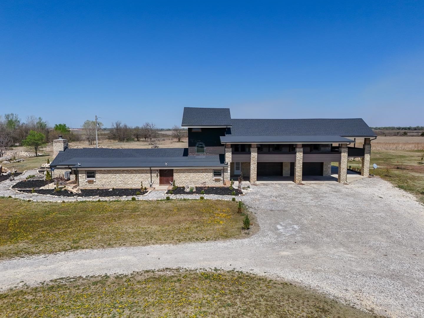 1827 SE 20th El Dorado KS 67042