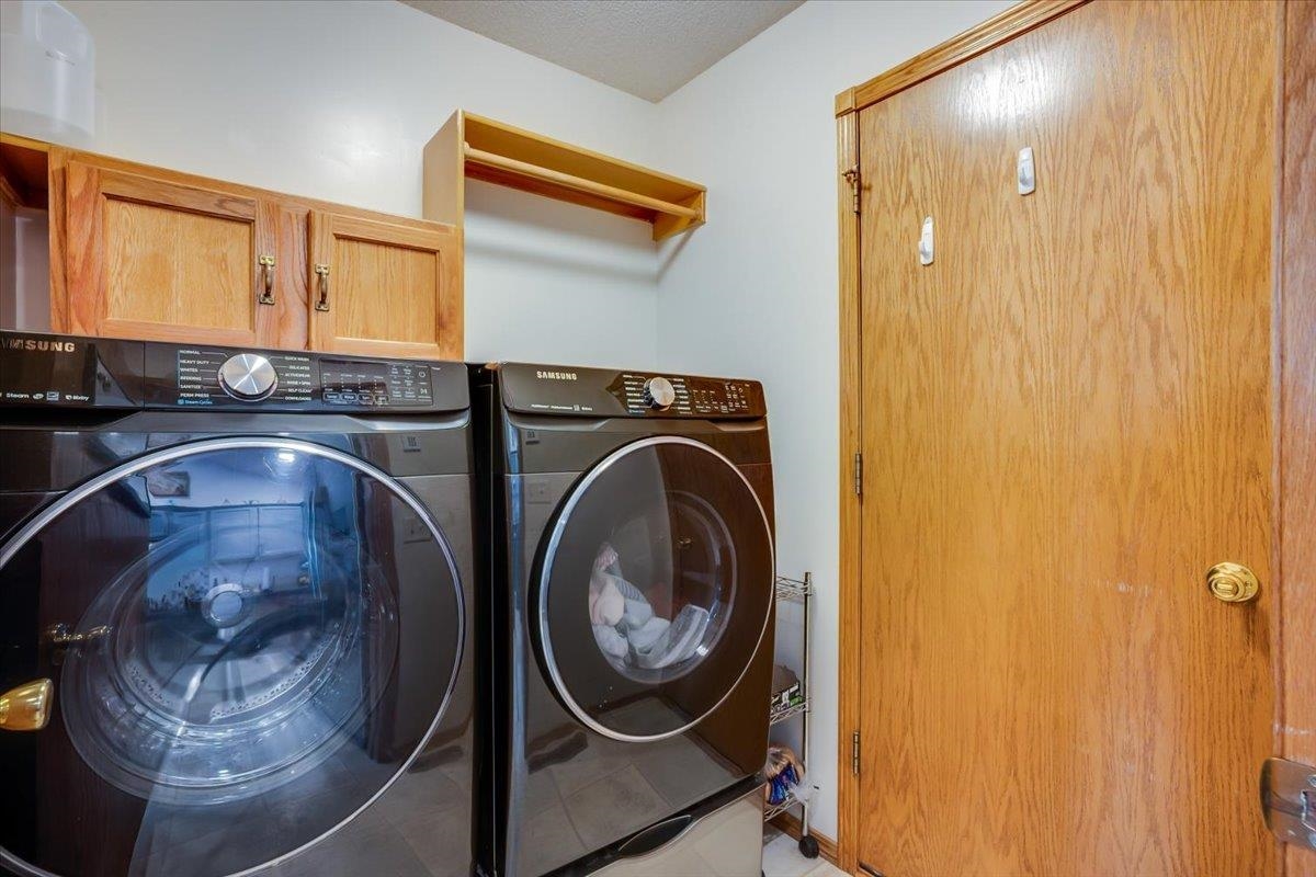 5302 W 44th Court S Wichita KS 67215