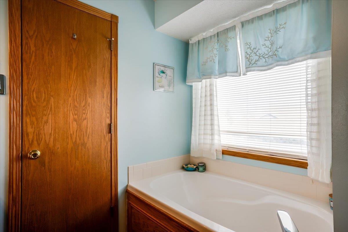 5302 W 44th Court S Wichita KS 67215