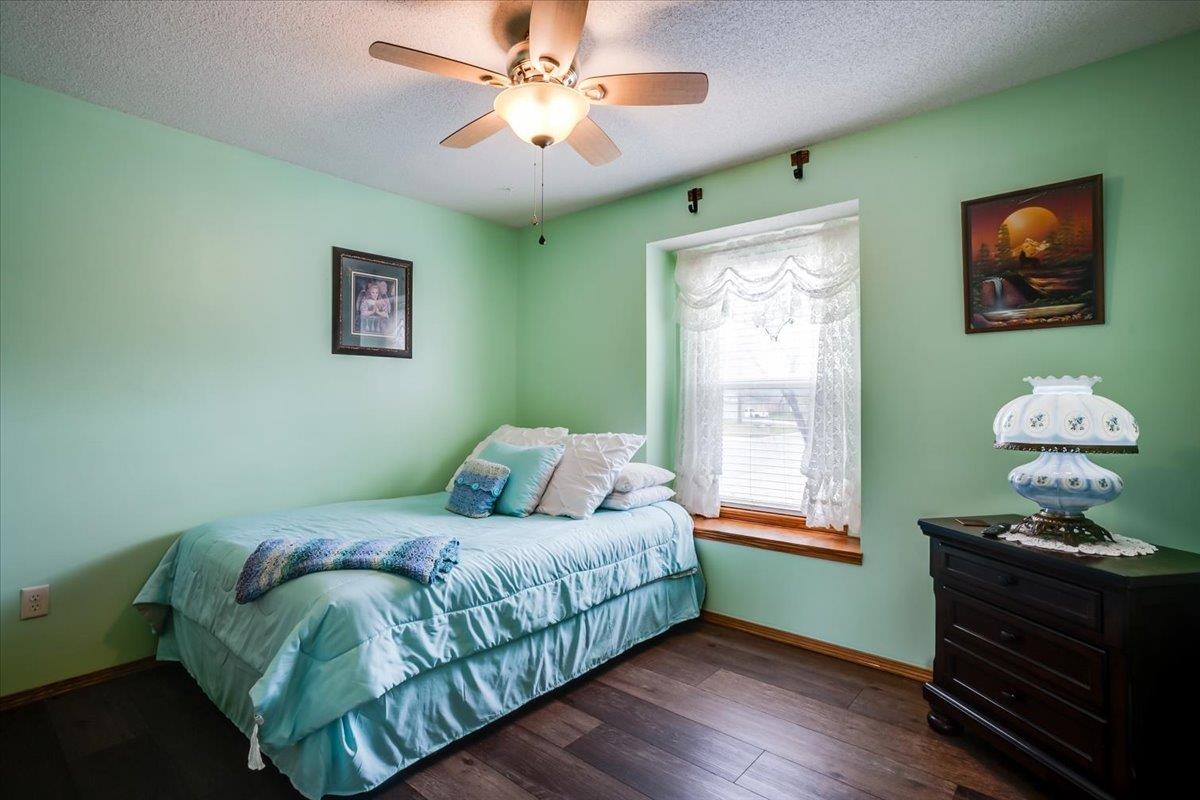 5302 W 44th Court S Wichita KS 67215