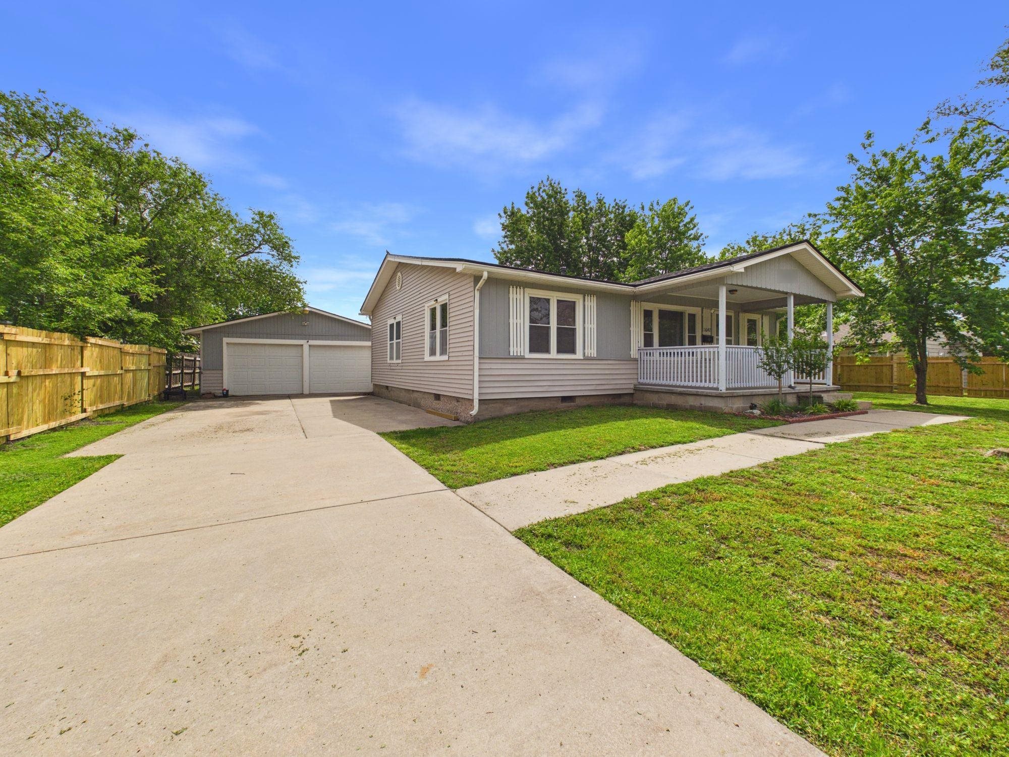 1642 S Sedgwick Street Wichita KS 67213