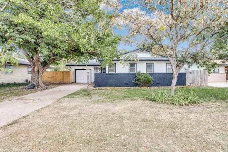 1114 W Casado Street Wichita KS 67217