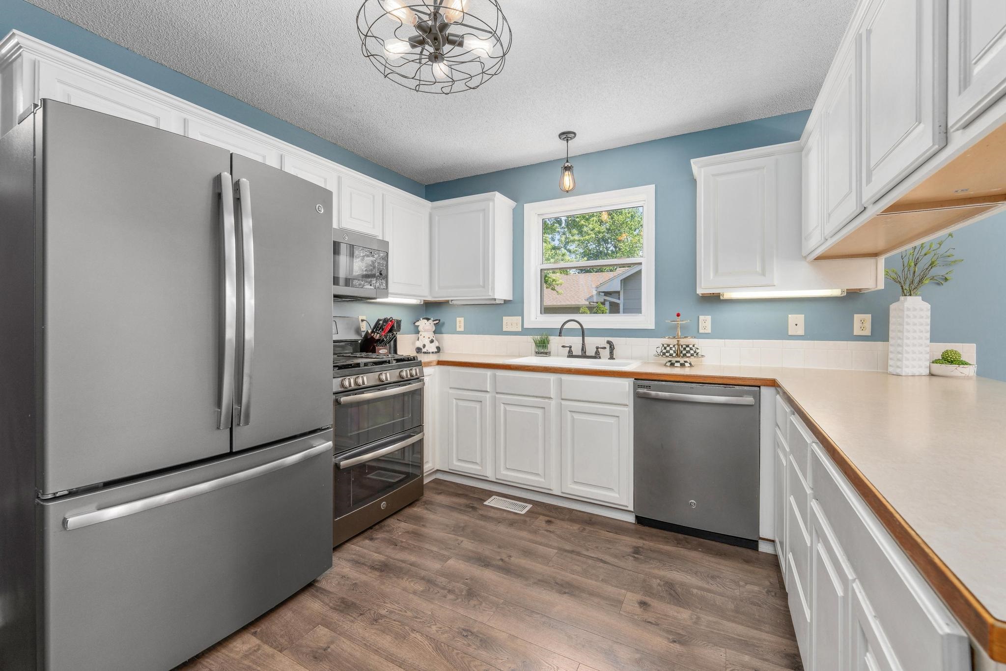 809 Country Lane Newton KS 67114