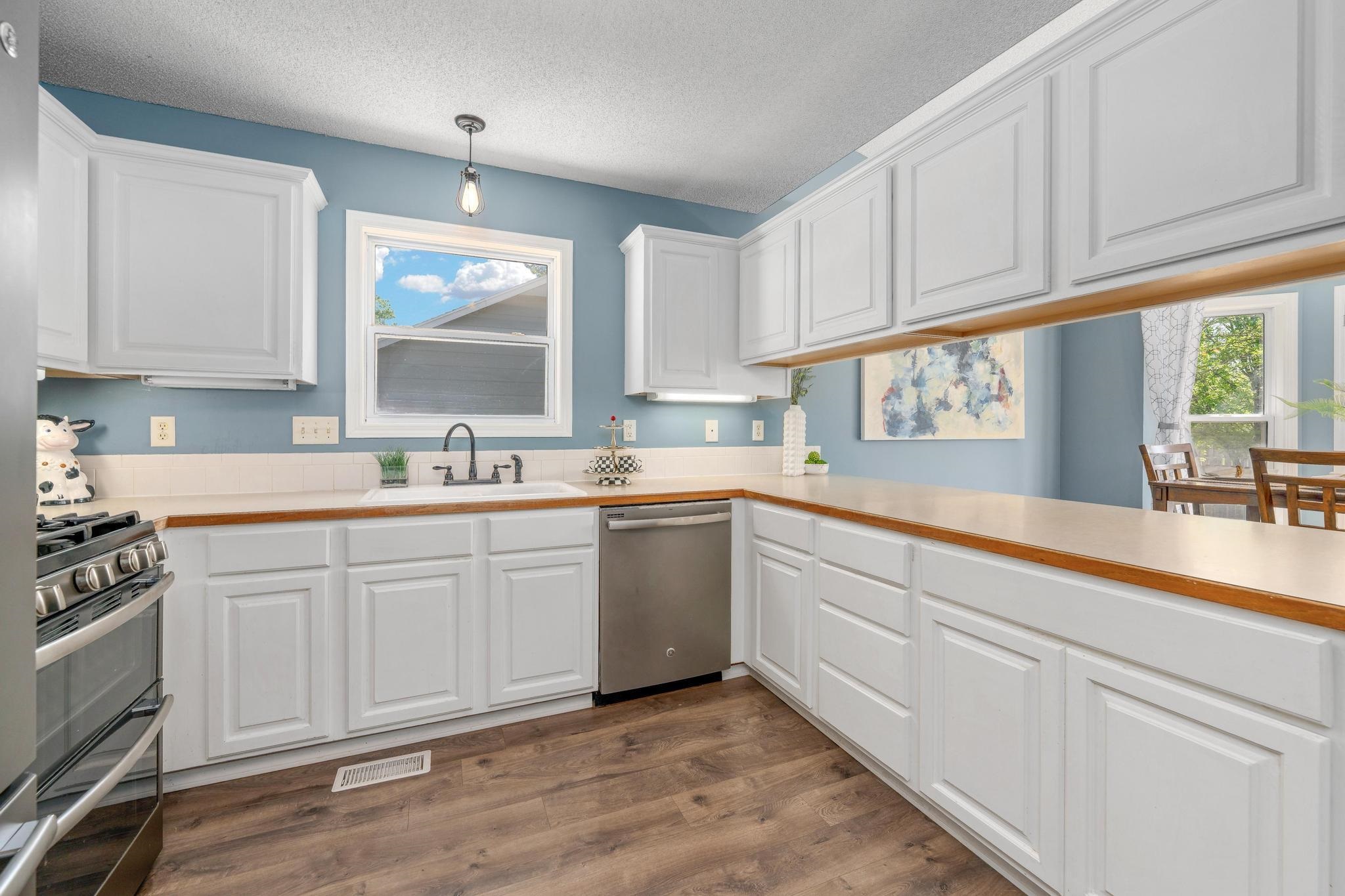 809 Country Lane Newton KS 67114