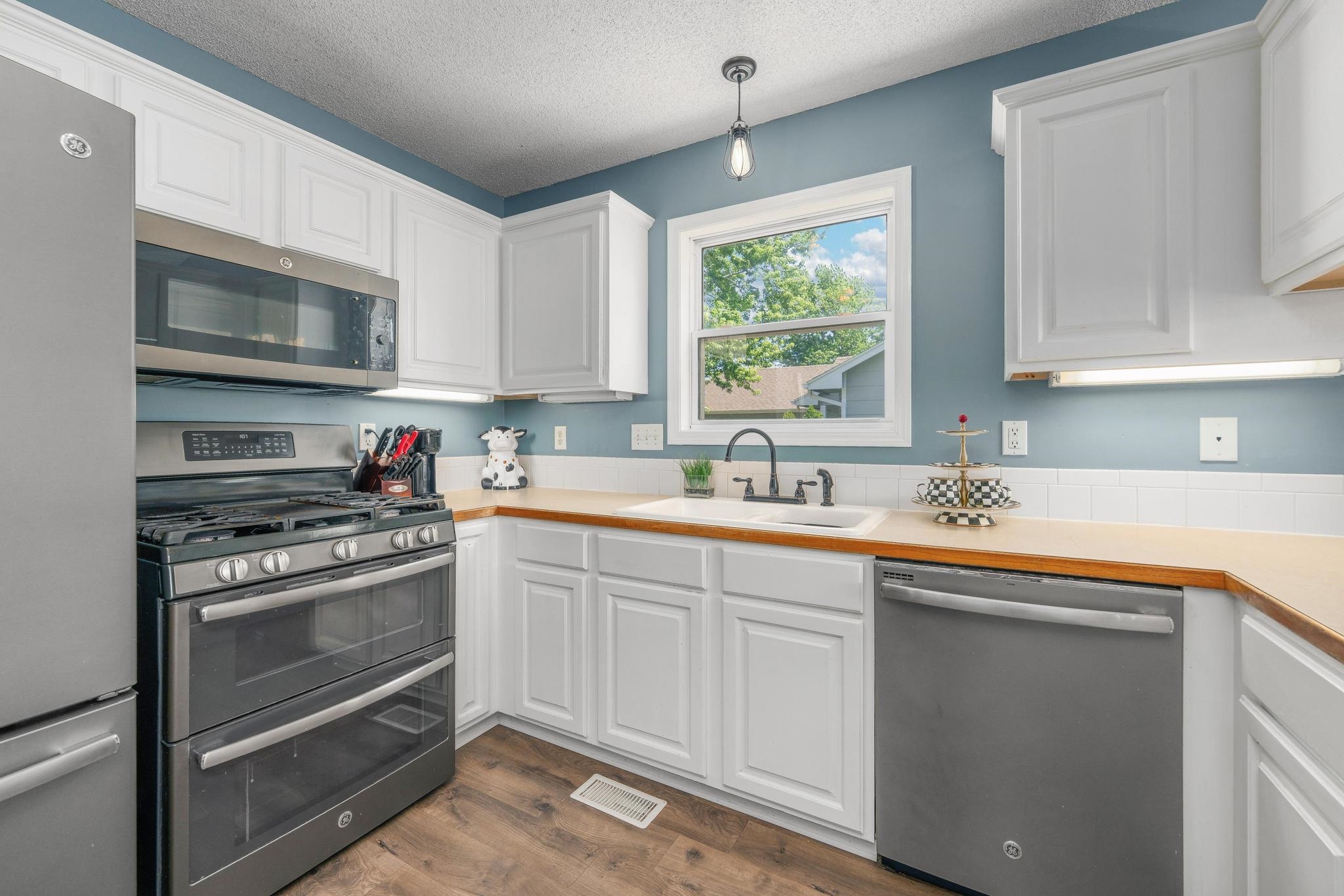 809 Country Lane Newton KS 67114