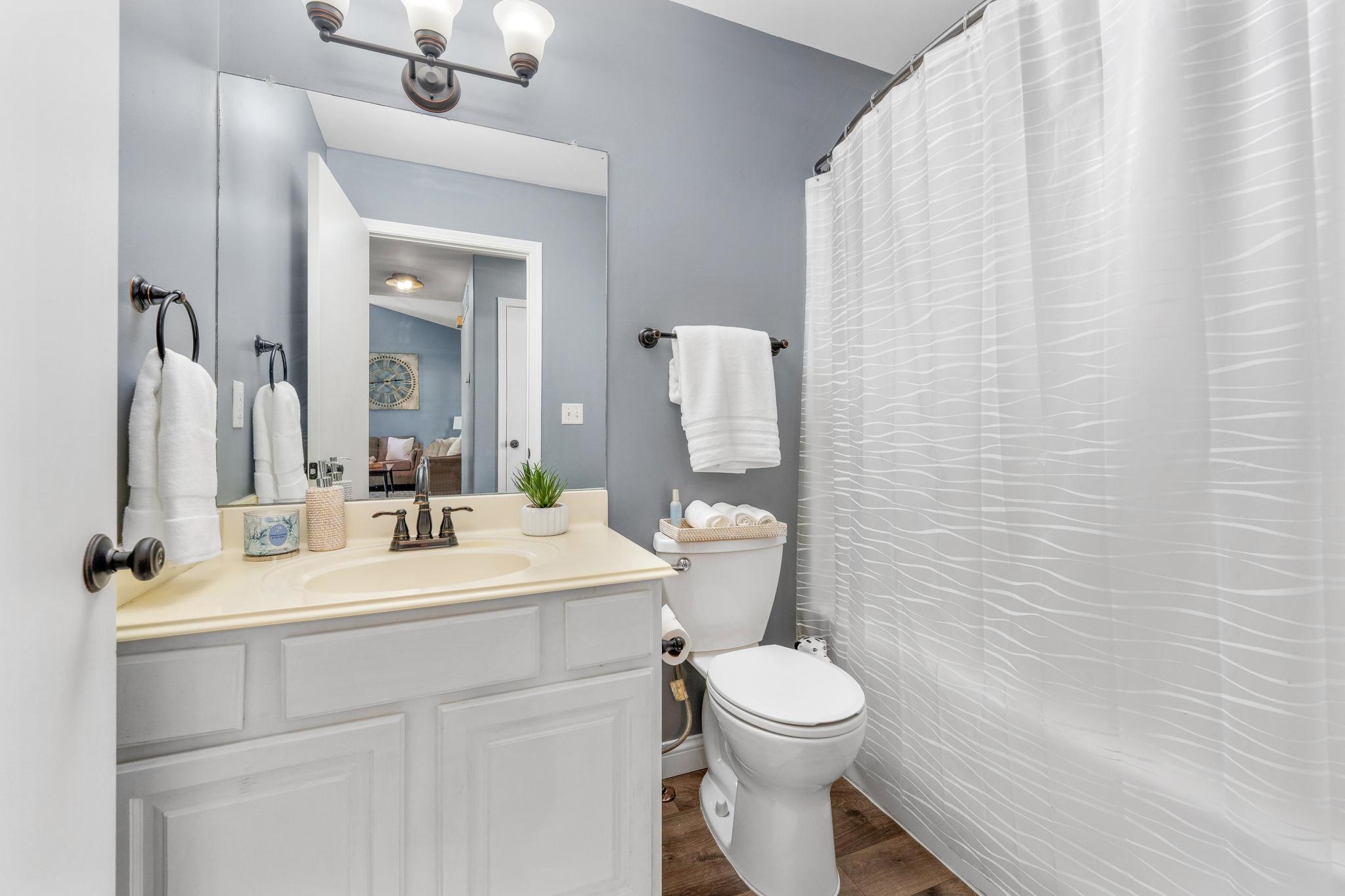 809 Country Lane Newton KS 67114