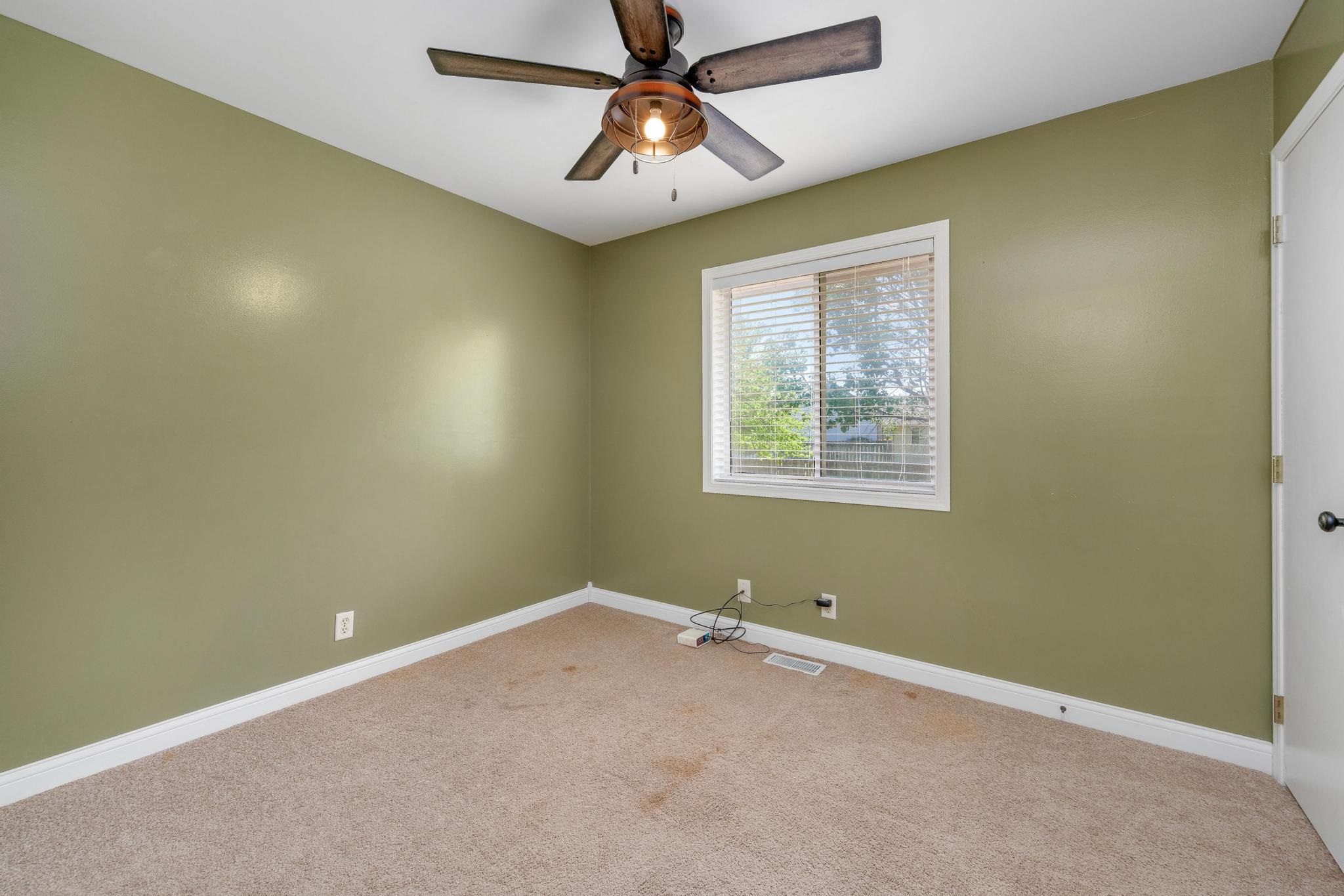 809 Country Lane Newton KS 67114