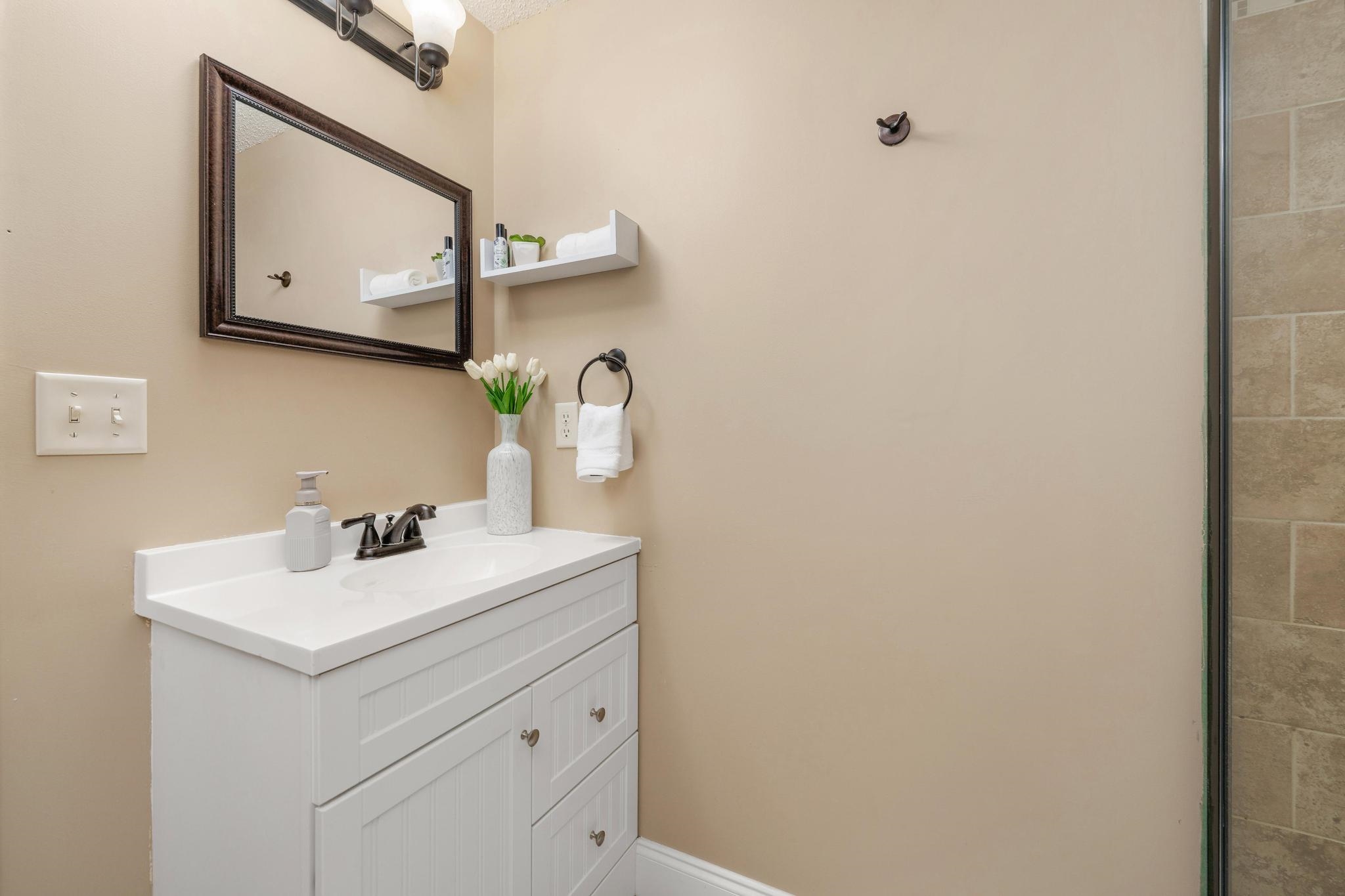 809 Country Lane Newton KS 67114