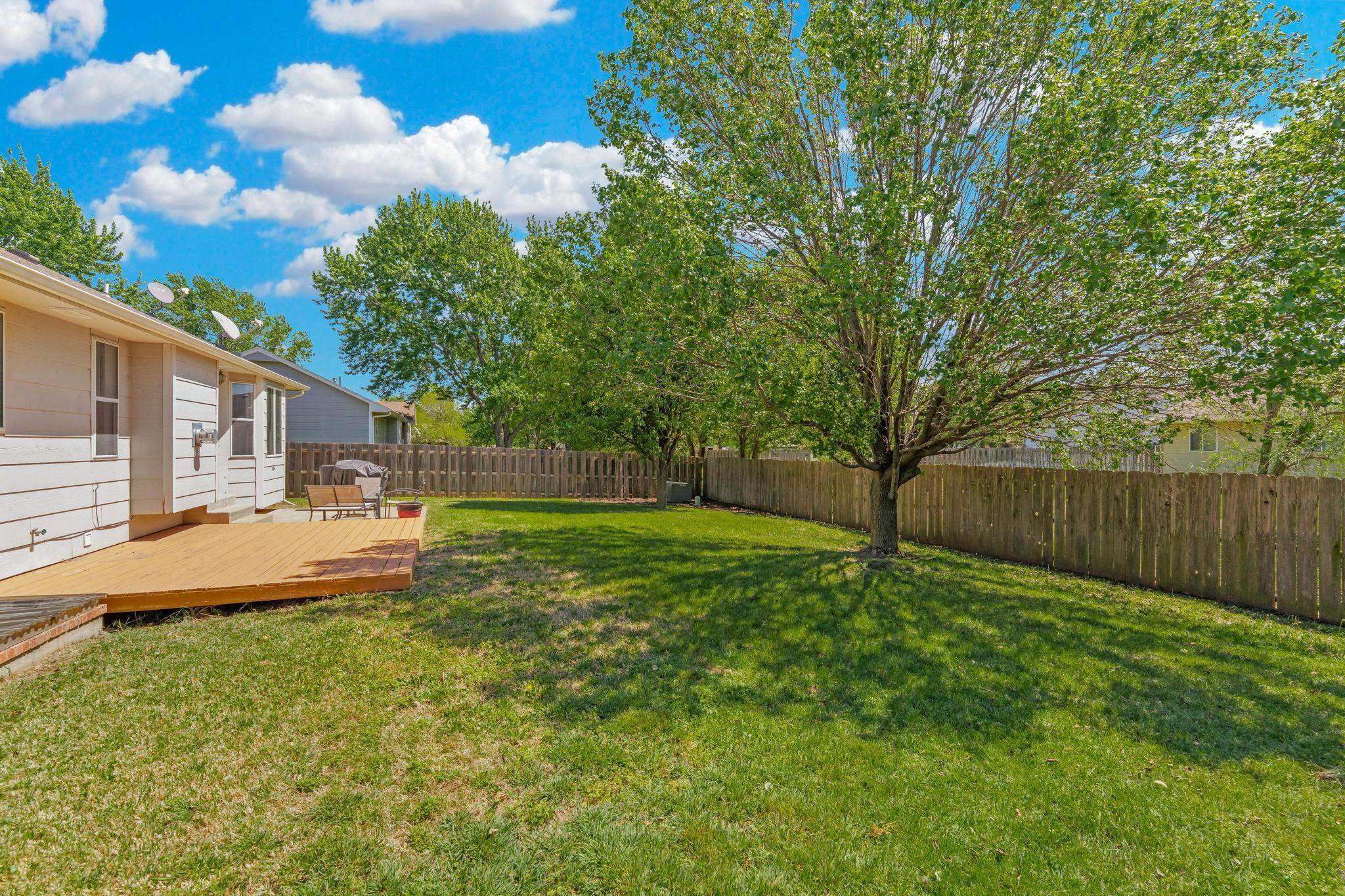 809 Country Lane Newton KS 67114
