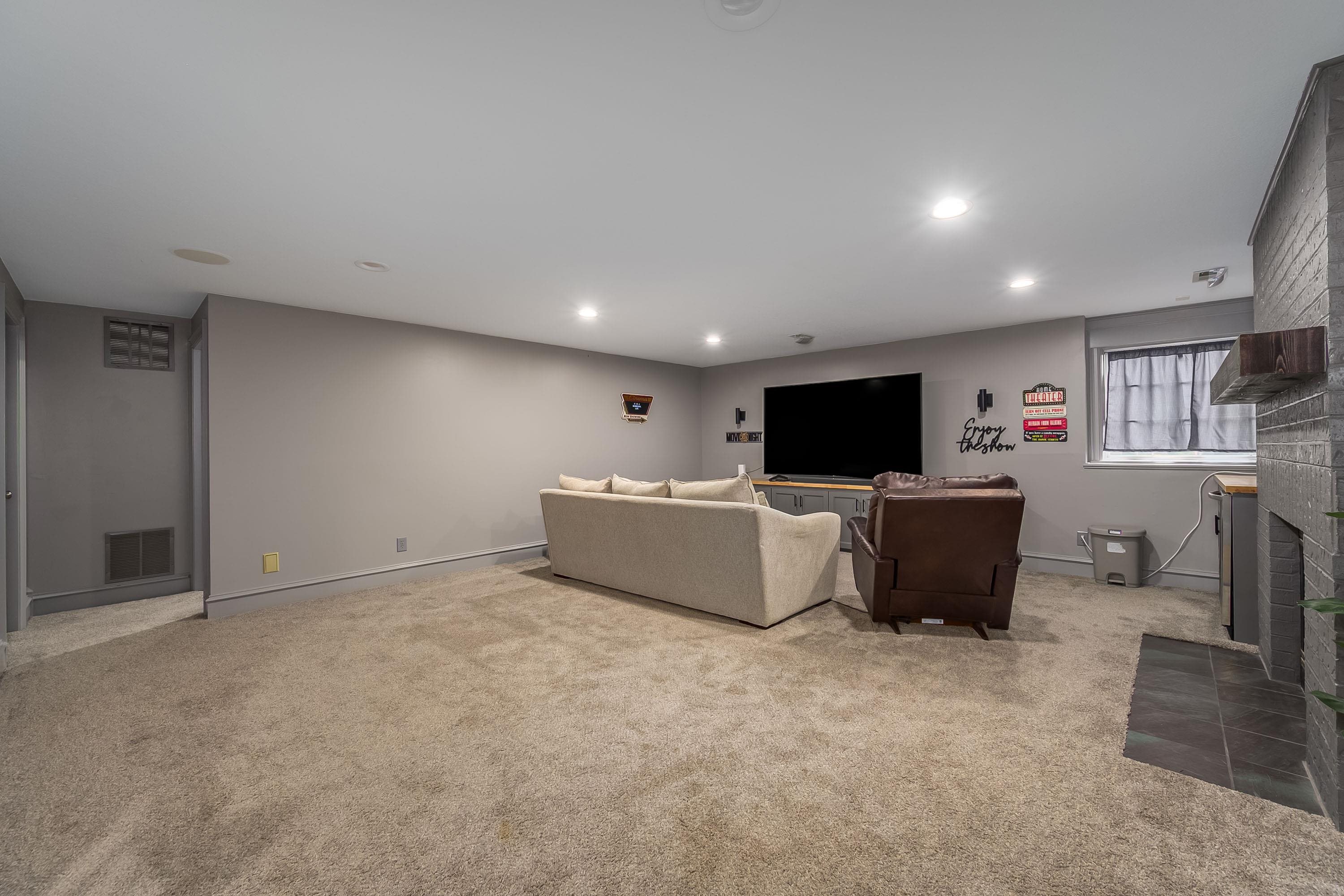 116 N Rainbow Lake Road Wichita KS 67235
