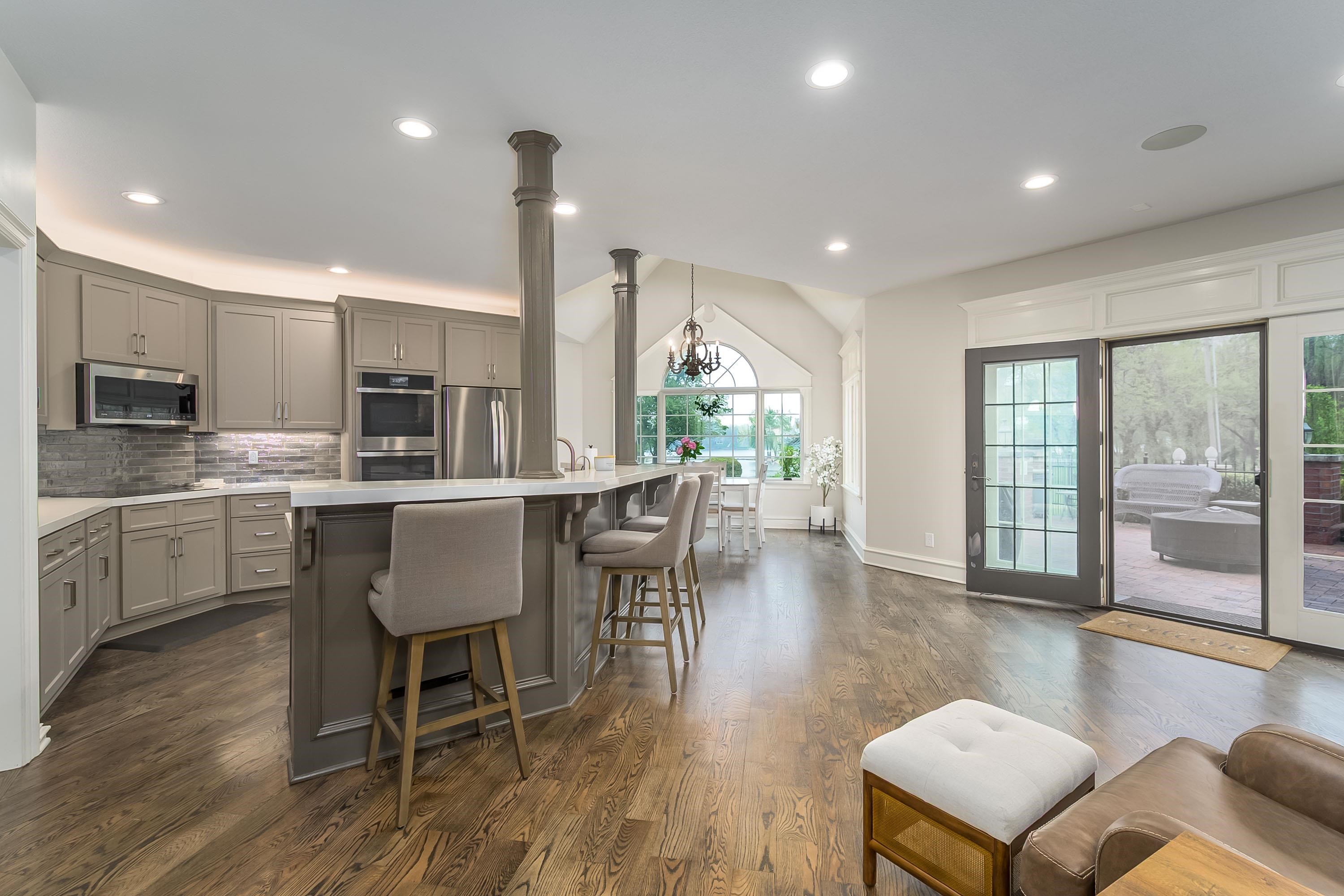 116 N Rainbow Lake Road Wichita KS 67235