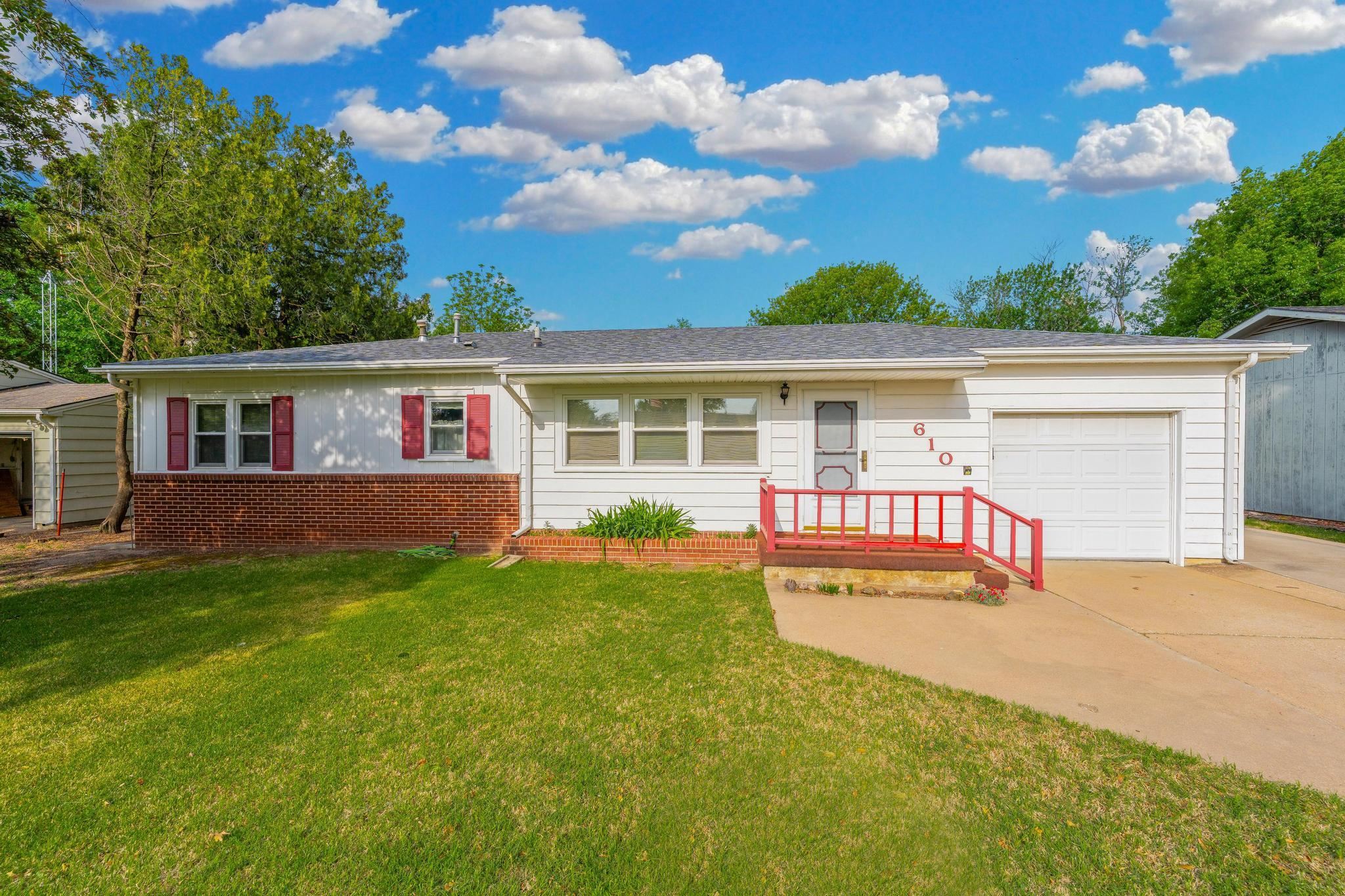 610 Morningside Drive Wellington KS 67152