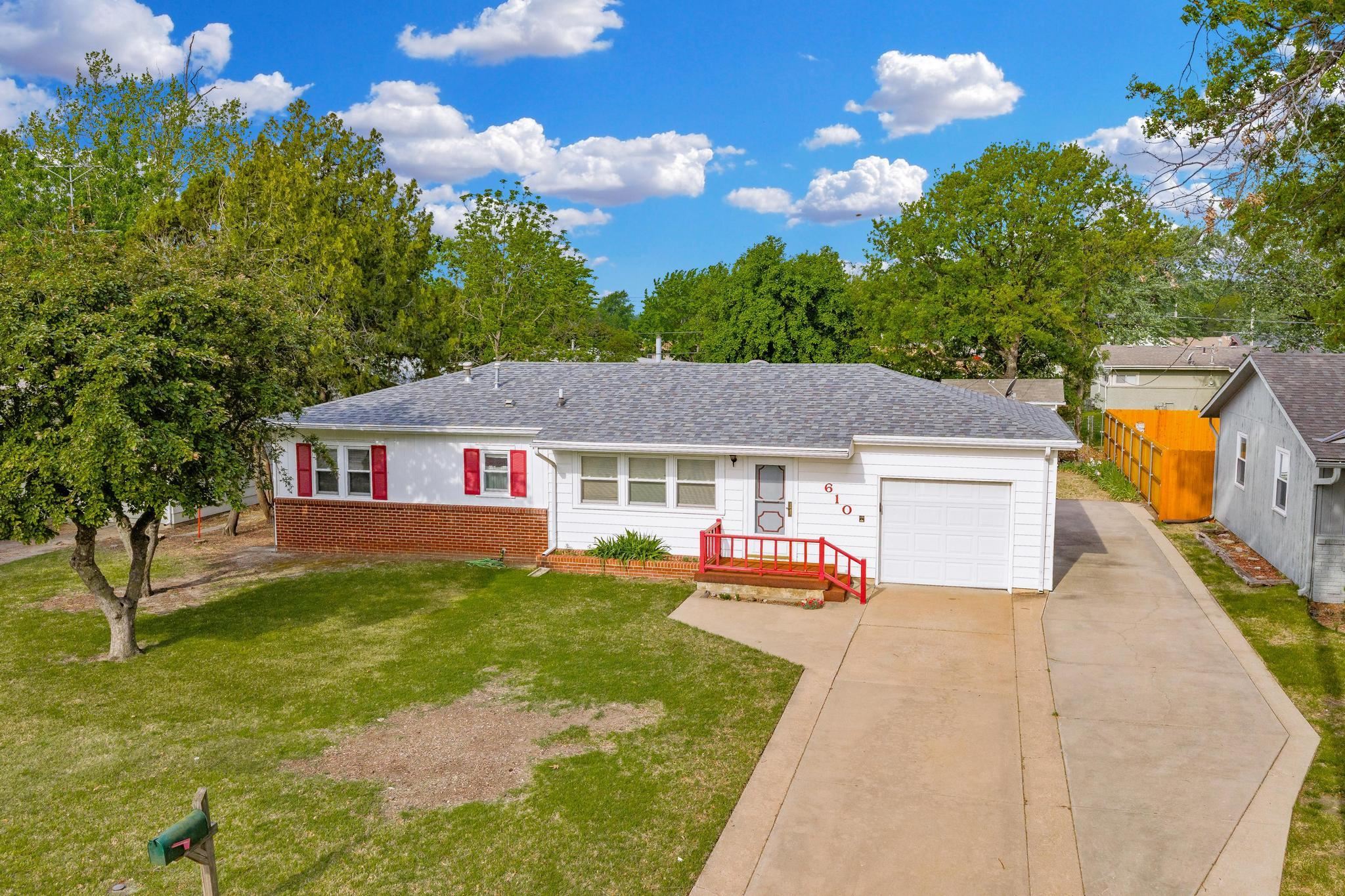 610 Morningside Drive Wellington KS 67152