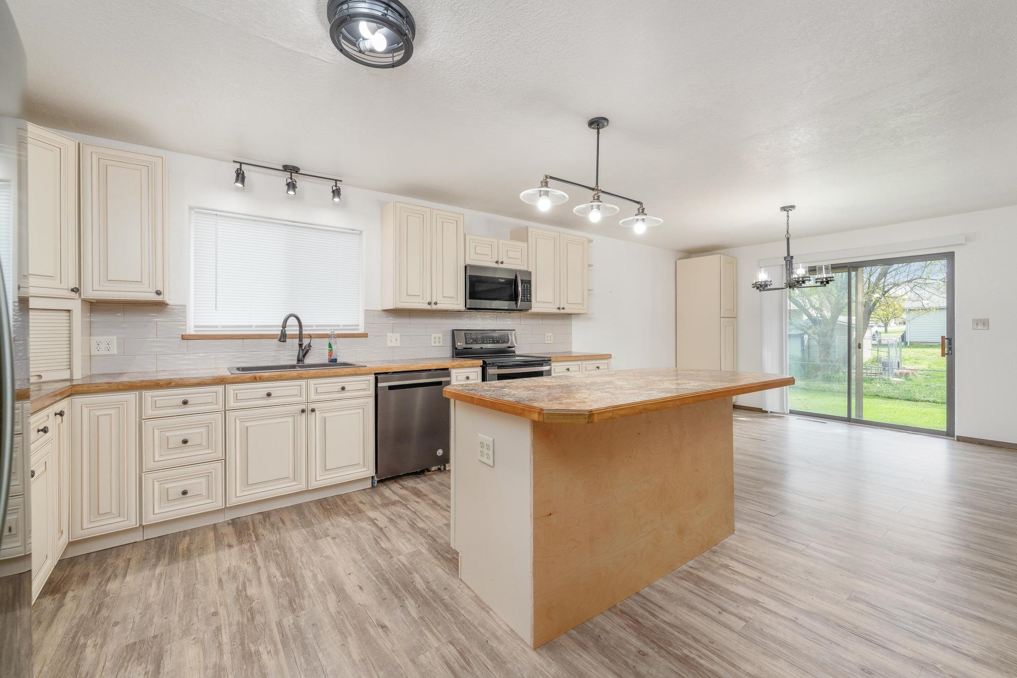 360 N Wichita Street Benton KS 67017