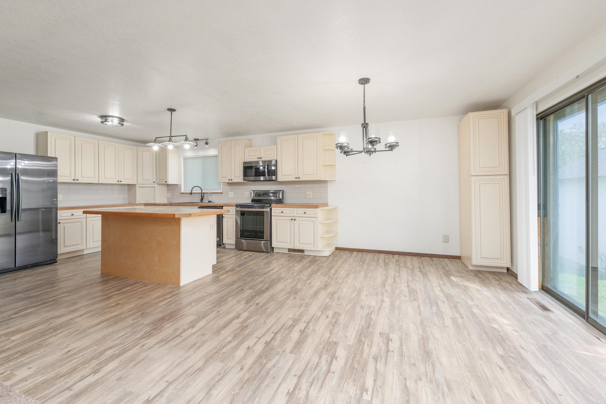 360 N Wichita Street Benton KS 67017