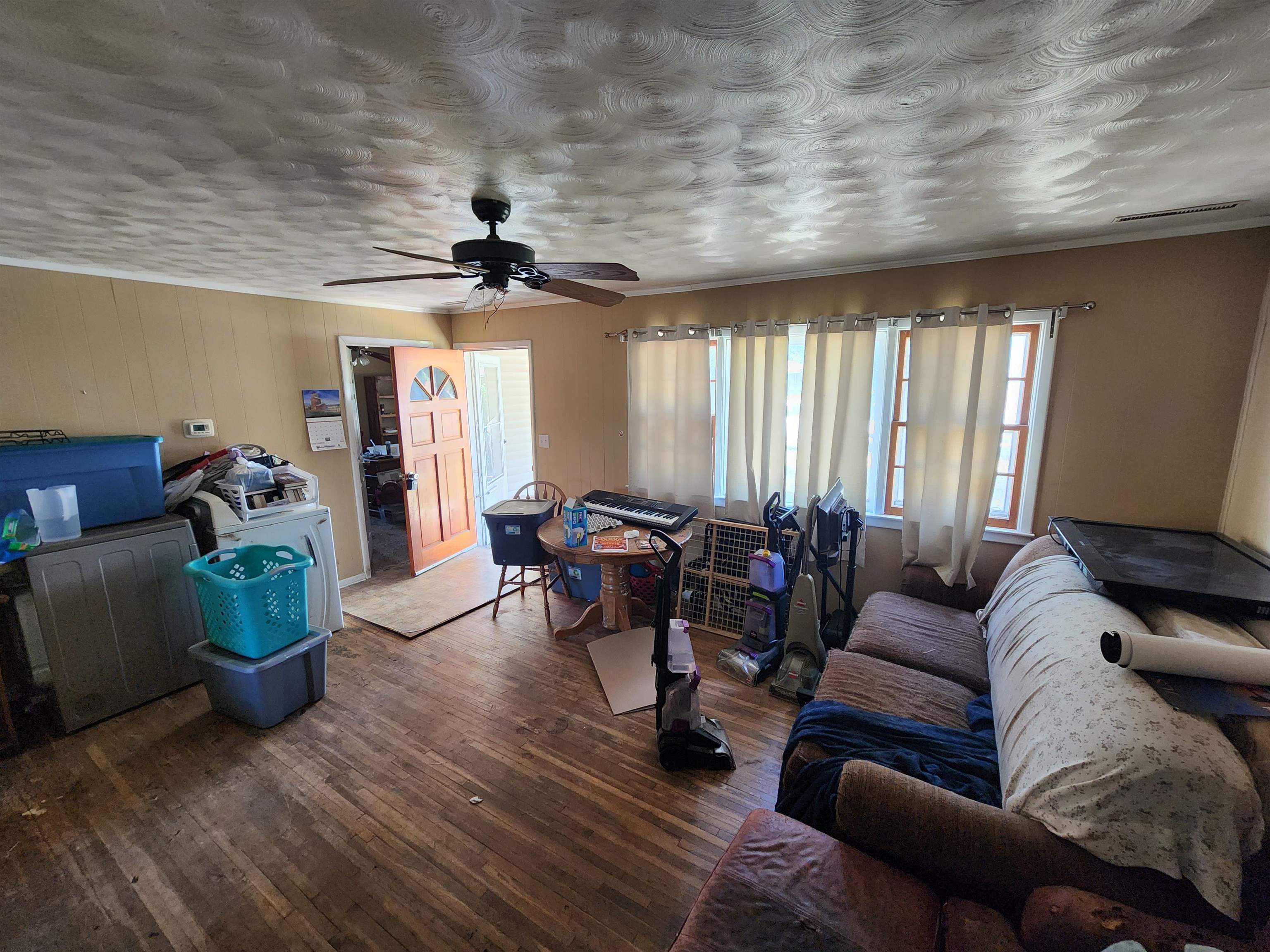 223 N Sedgwick Burrton KS 67020