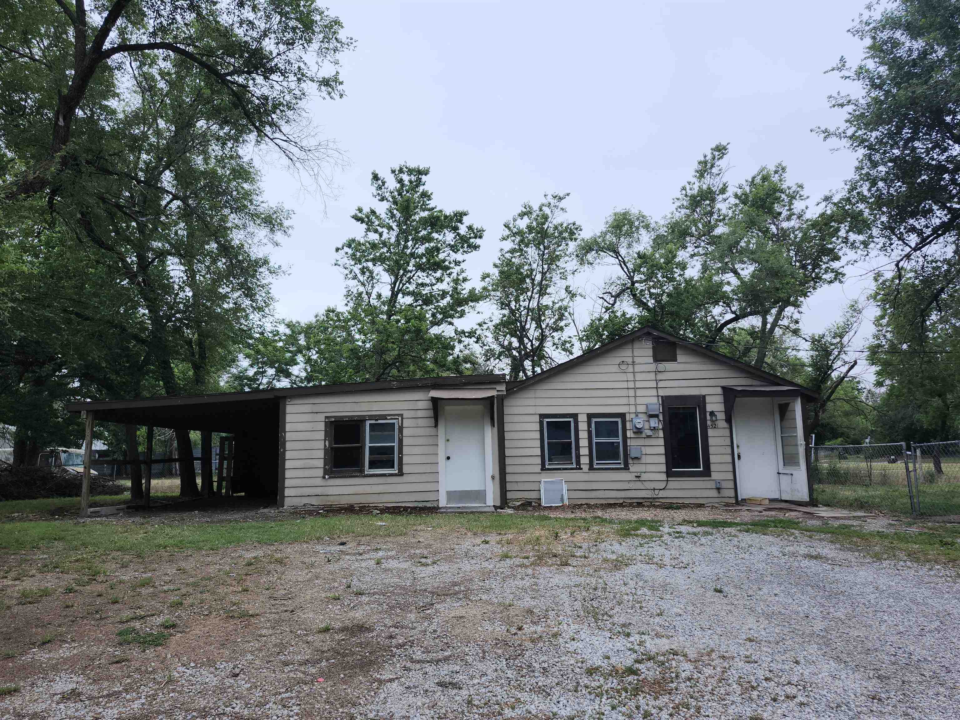 4521 W Newell Avenue Wichita KS 67212