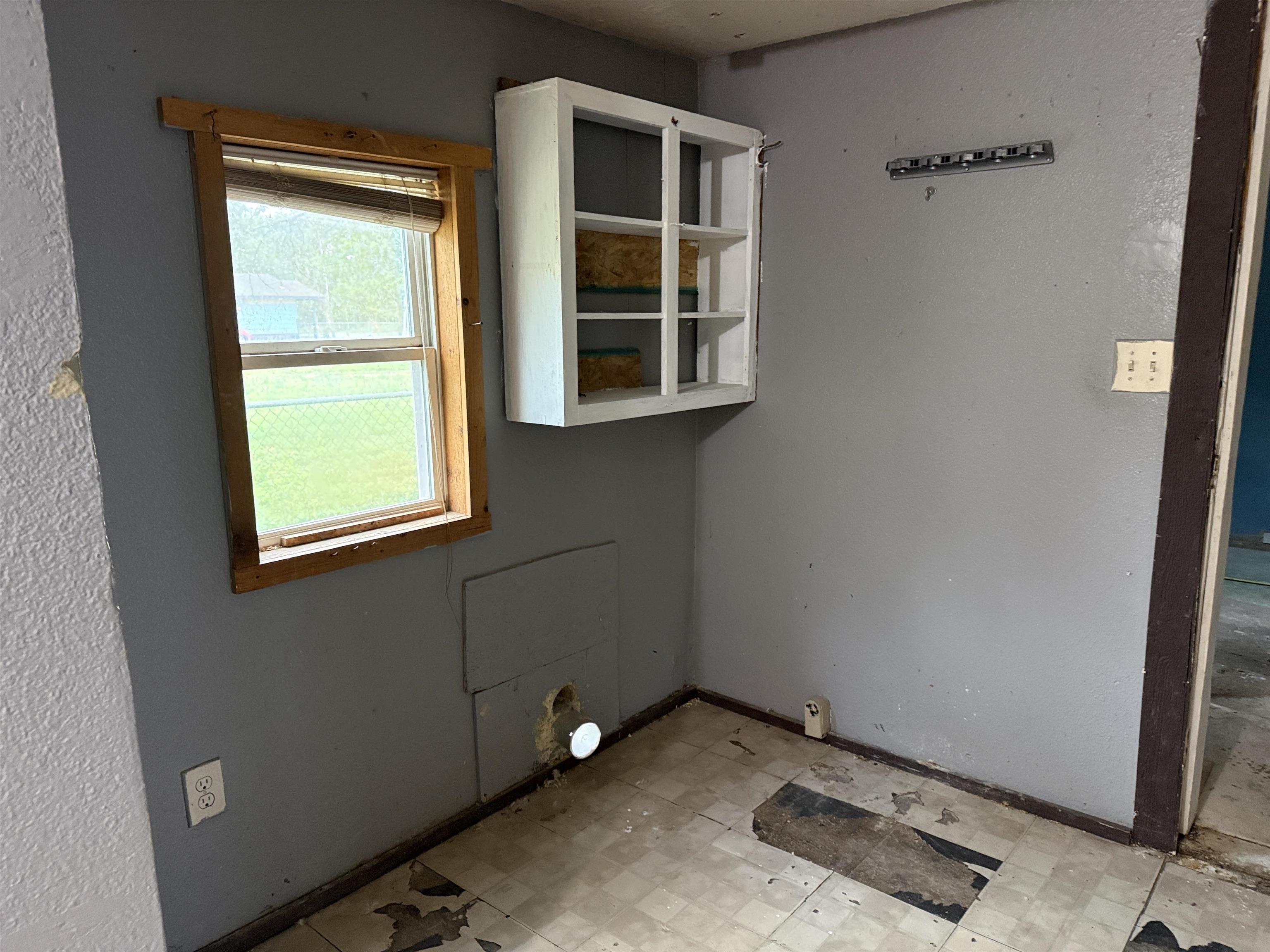 4521 W Newell Avenue Wichita KS 67212